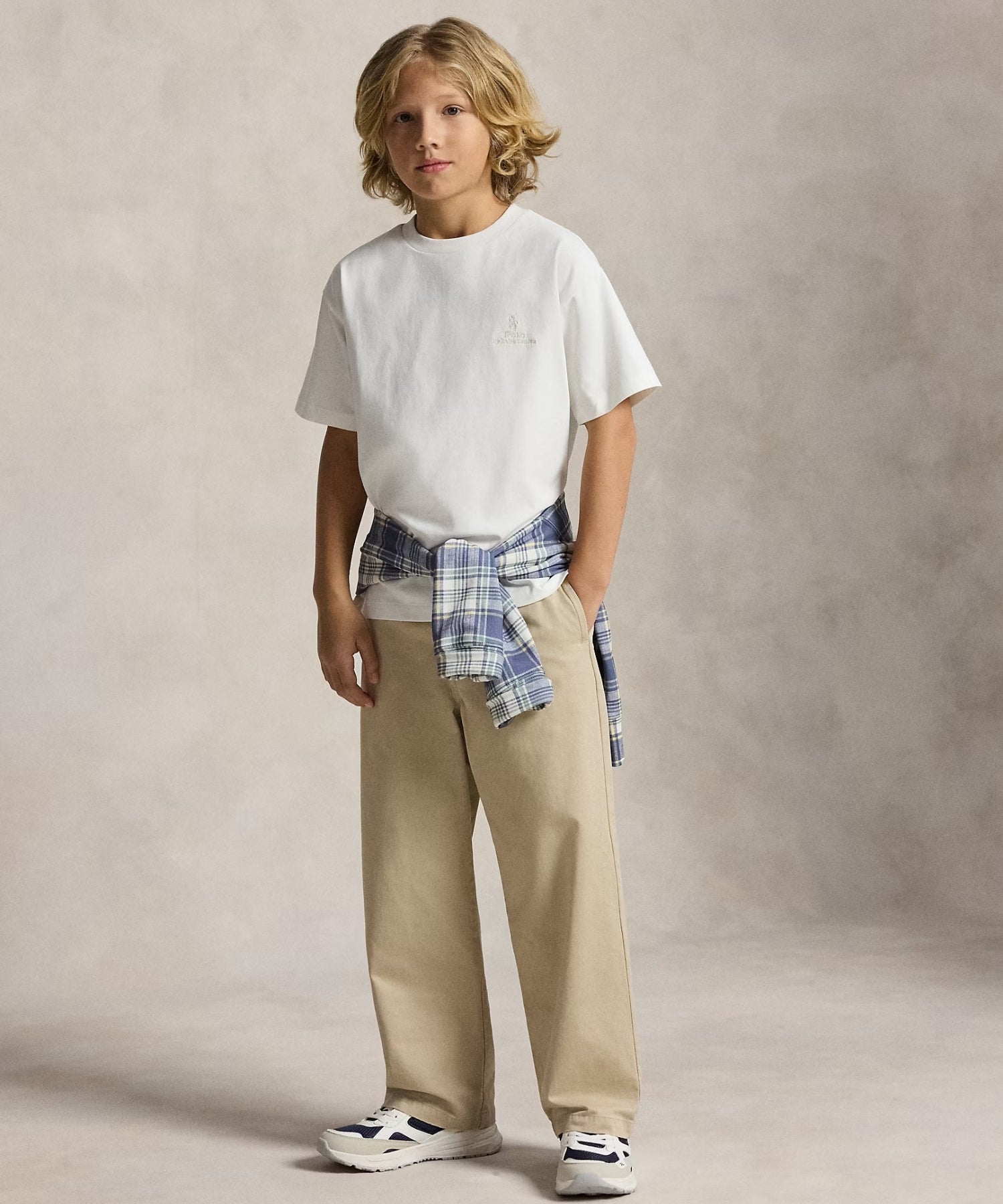 1FfSw-R6AmVLlvyUqYpxr-g_8tQD9XdMT