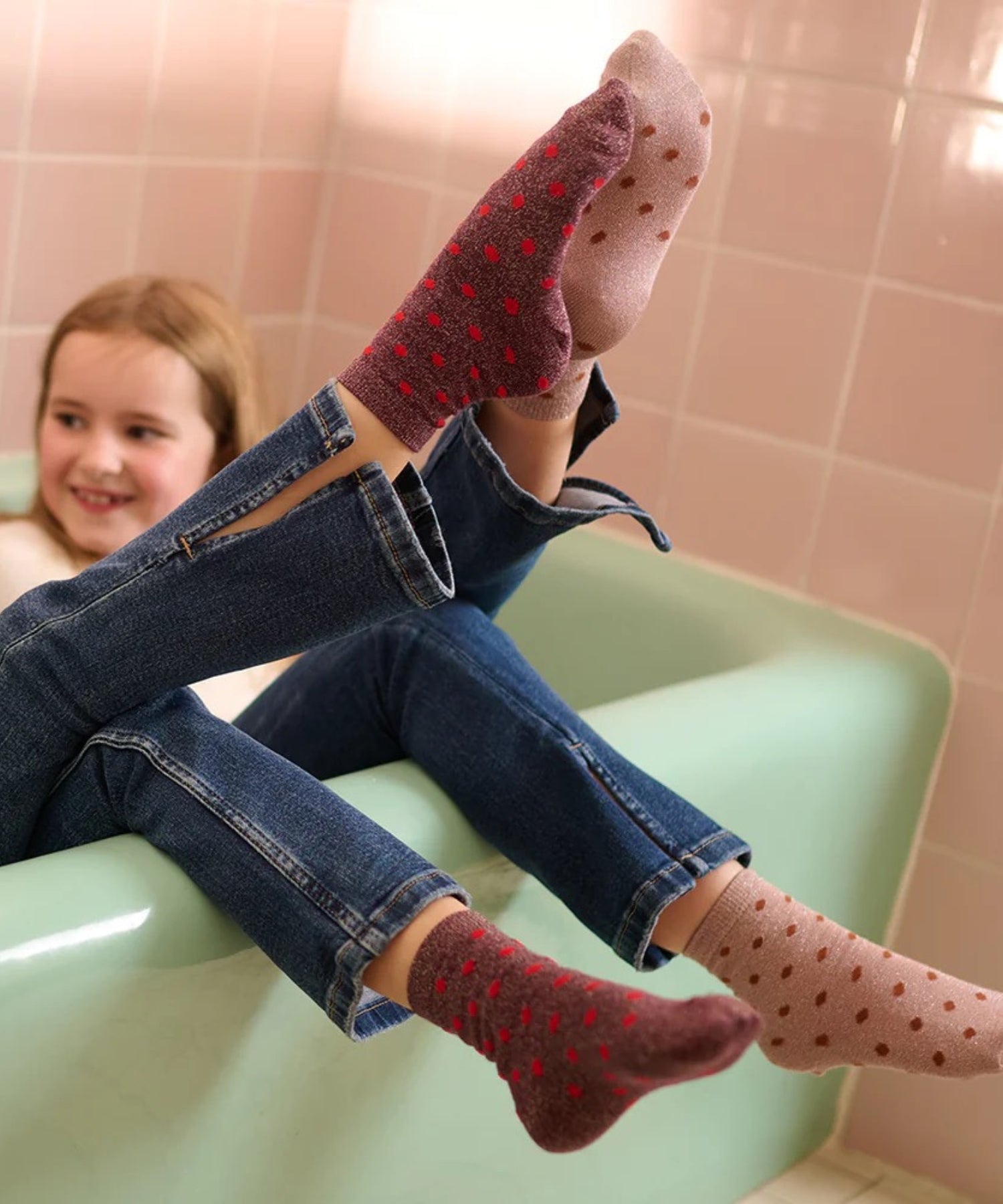 1h7D6sEFUT9UL9-EMj-yu3p_IKXyoMXFw