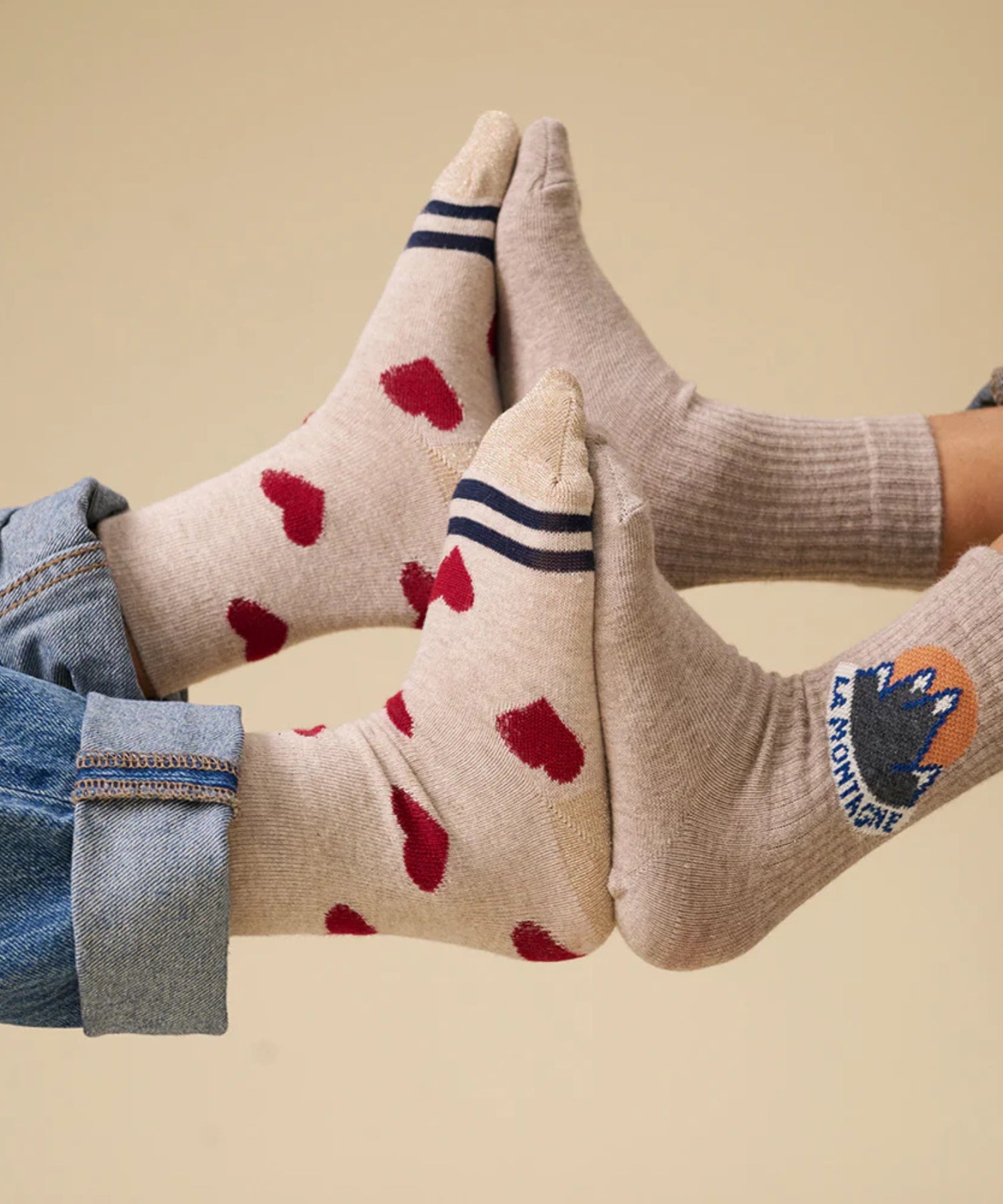 1zHyoR6YVoE7bEClCtDgYxx0d0NyAtKq3