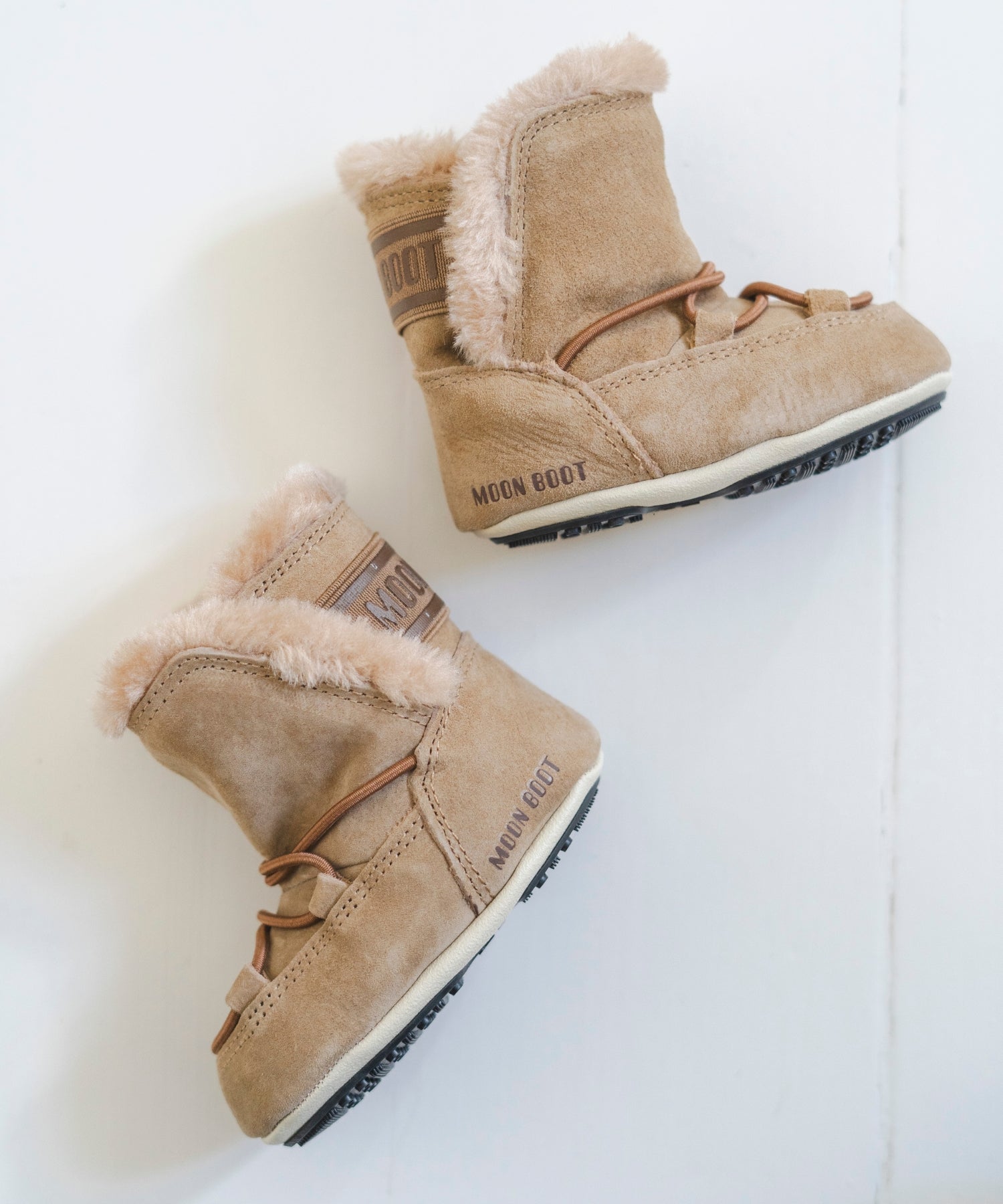 1Yr-GiIajUkurI80na0Q5Nc4gcpvEvYNC