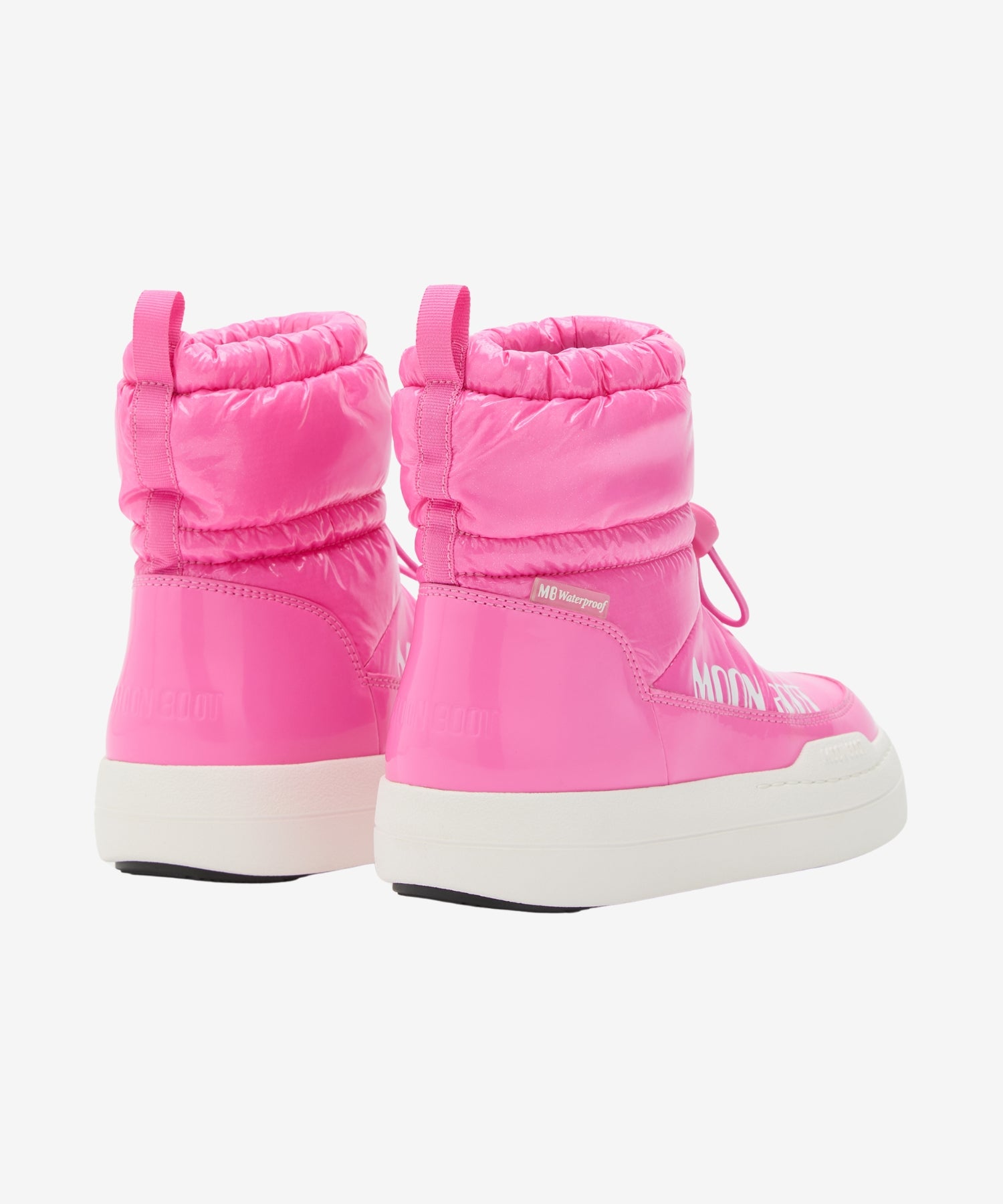 18a0RuV15DXf_LddQm5jcCUAX96VsxsKJ