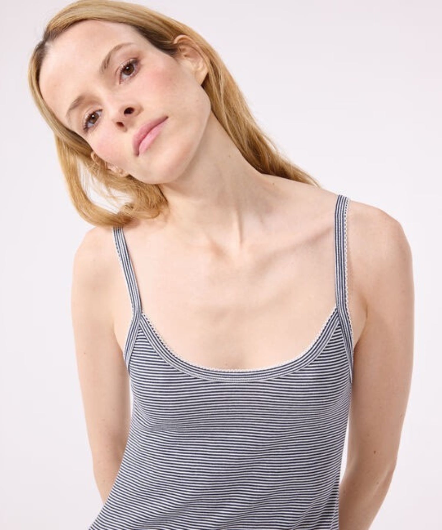 1sgHP2eFaIcb1KUU5XKZwK4dy620-qxEb