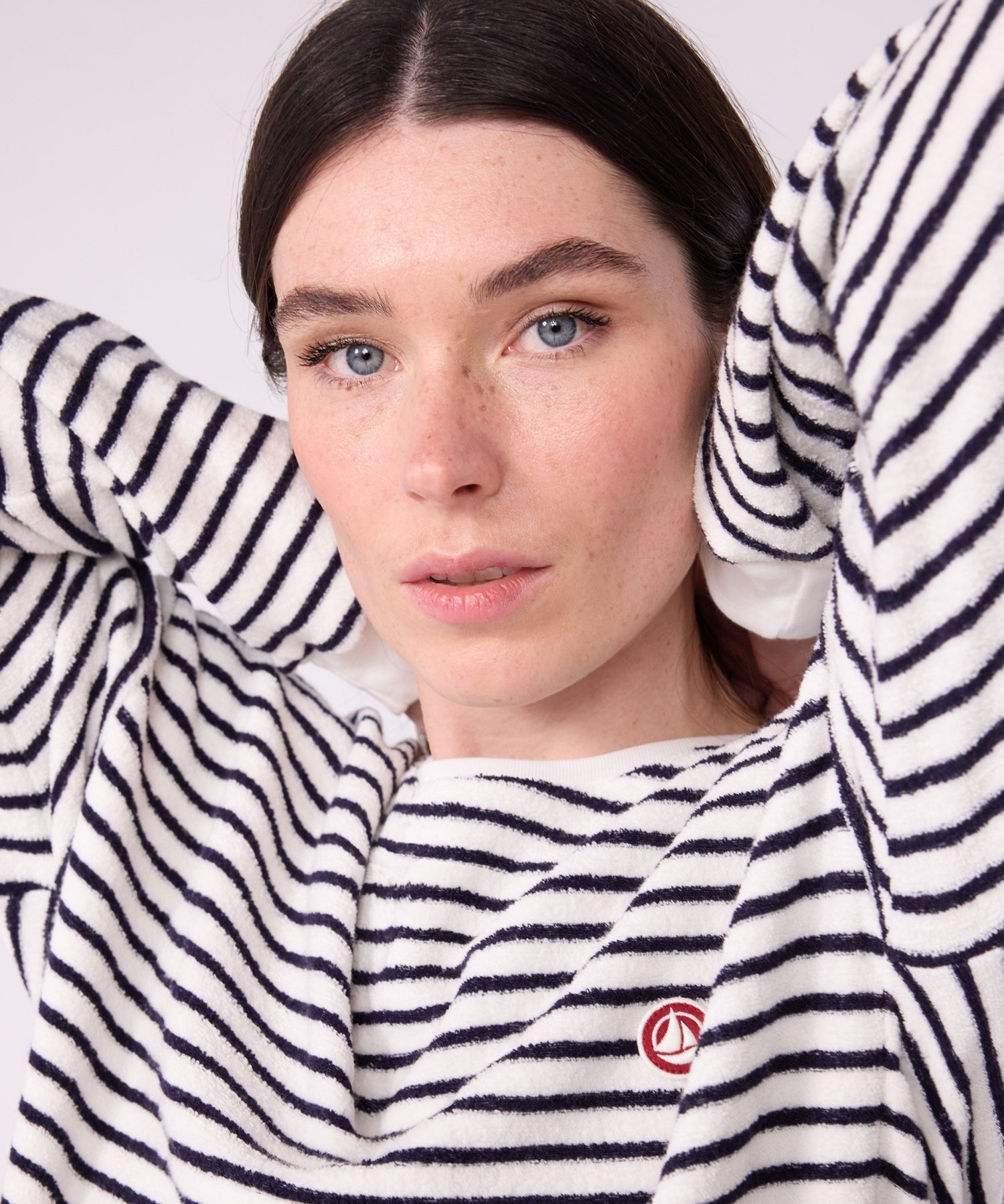 1aMmCvqg13310h_l6ja_aaWag_nd1jbAu