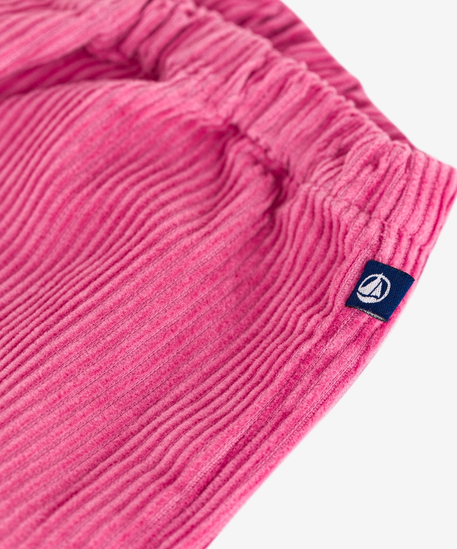 1iewnu8vVeQ-5HzmwdwiafIF78aWUTSgo