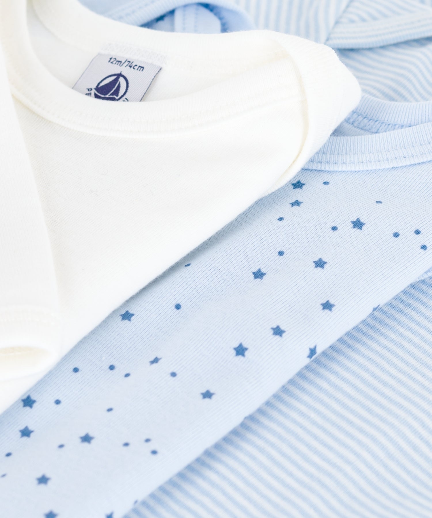 1JBX7yes1Q-lGx-htBG_WekNv3yHgGNdN