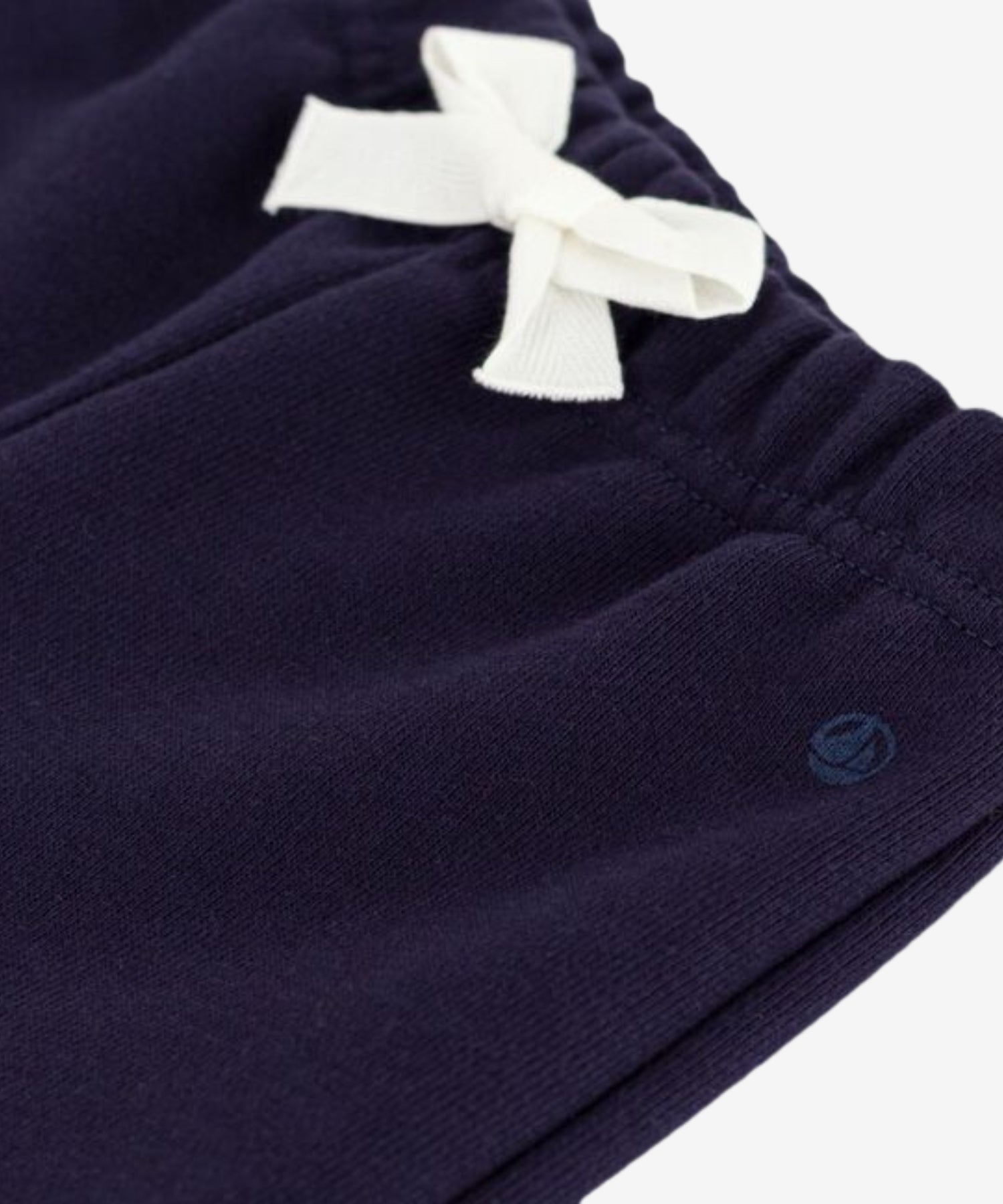 1Bwjy0EI6n2El01KnV3IY-i9-pvmXzng4