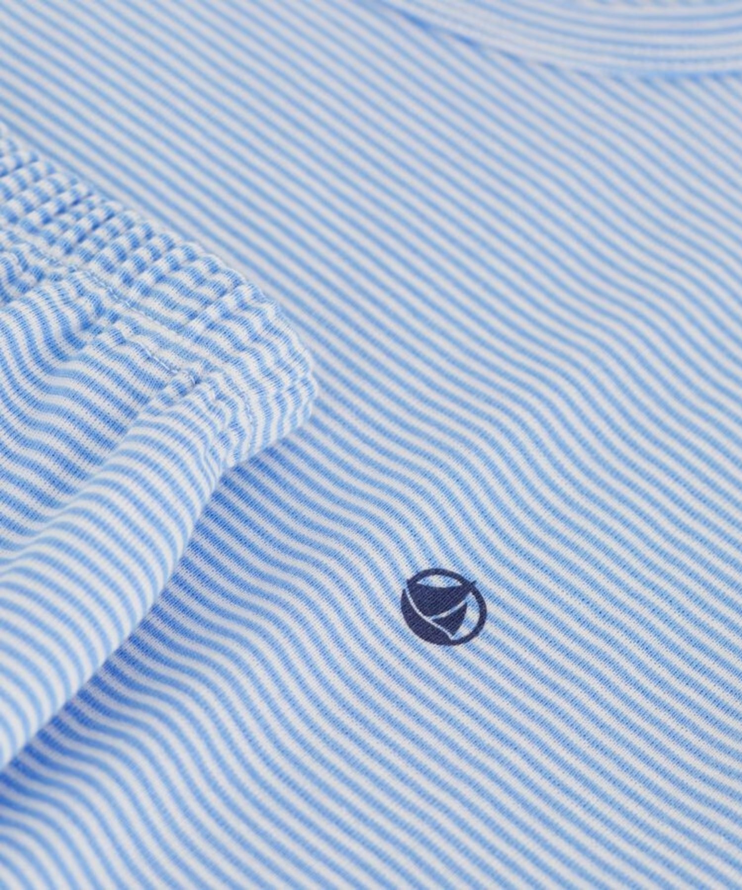 1wWe1ASjW6yUFPnDfEwlRXMDPPFdU-m6q