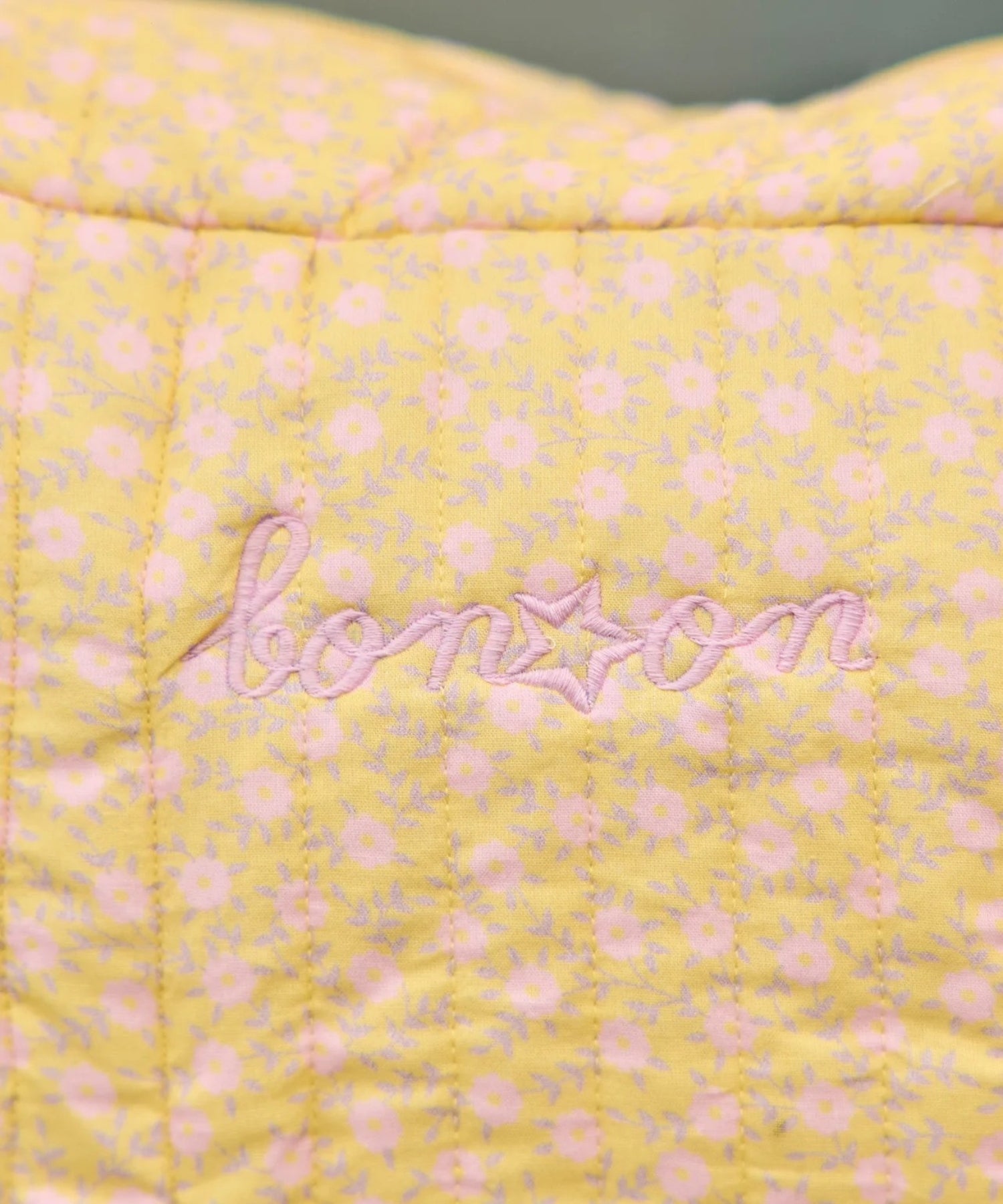 18C4jgvHN2He1R1PbktEHuqJFQFG-NzKv