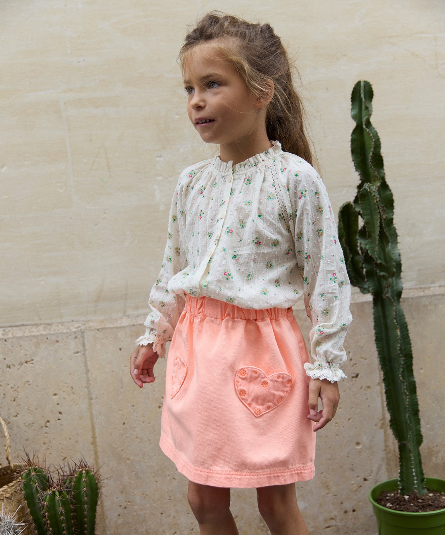 1apiM6zYHTdcf53qR_8ijTqlbXt6J1hrH