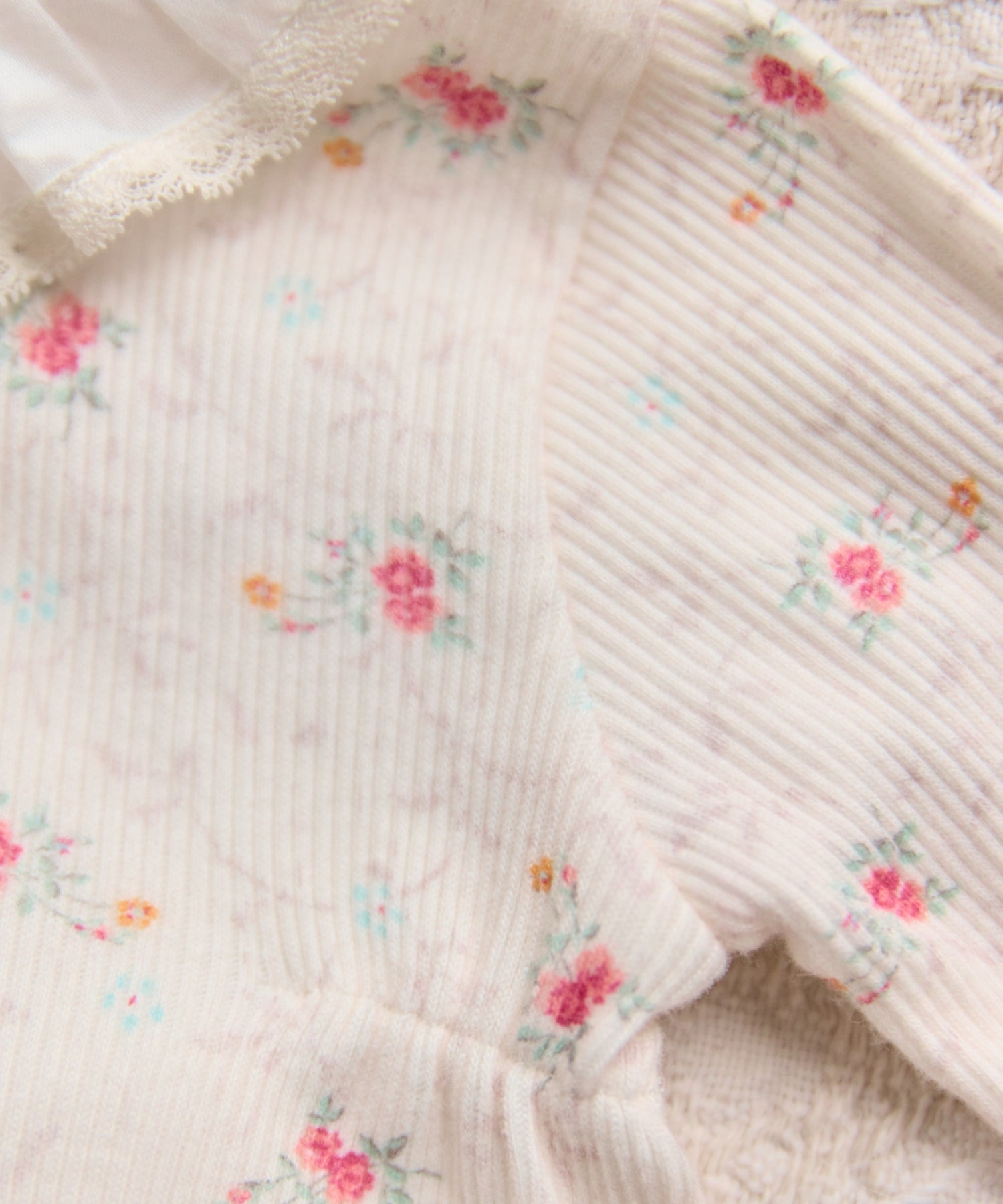 1mcjDXOK7UoRnhh5h_pr2TwTsQaBi07GA