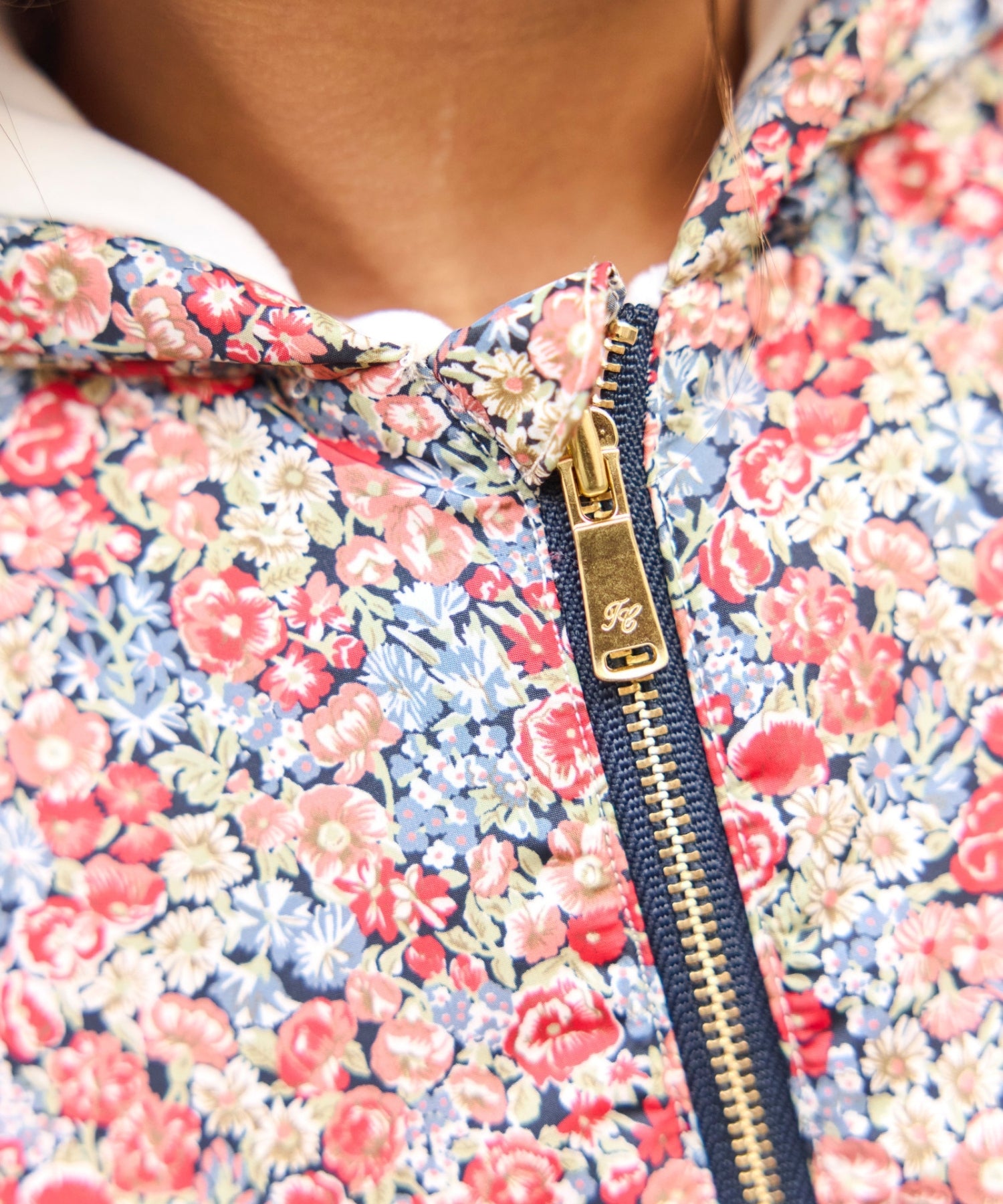 1sZ9EN5rid_FGzvNVUz3oFgKlcLxeUjal