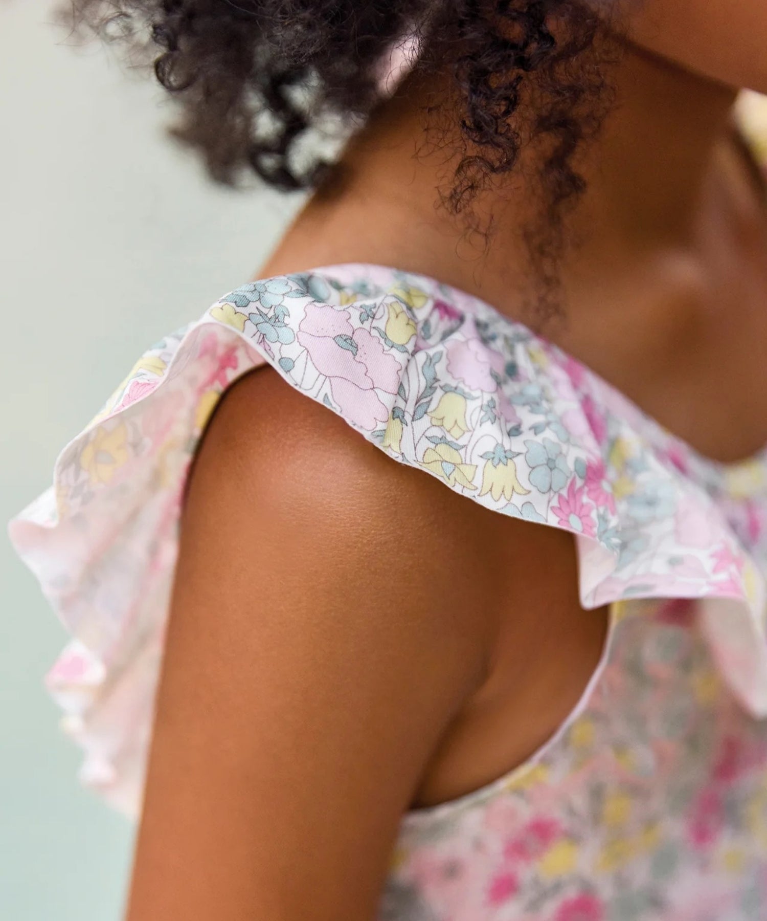 1Av2uB-xGLEWG2jXgk5f1E4zDwD0djfIB