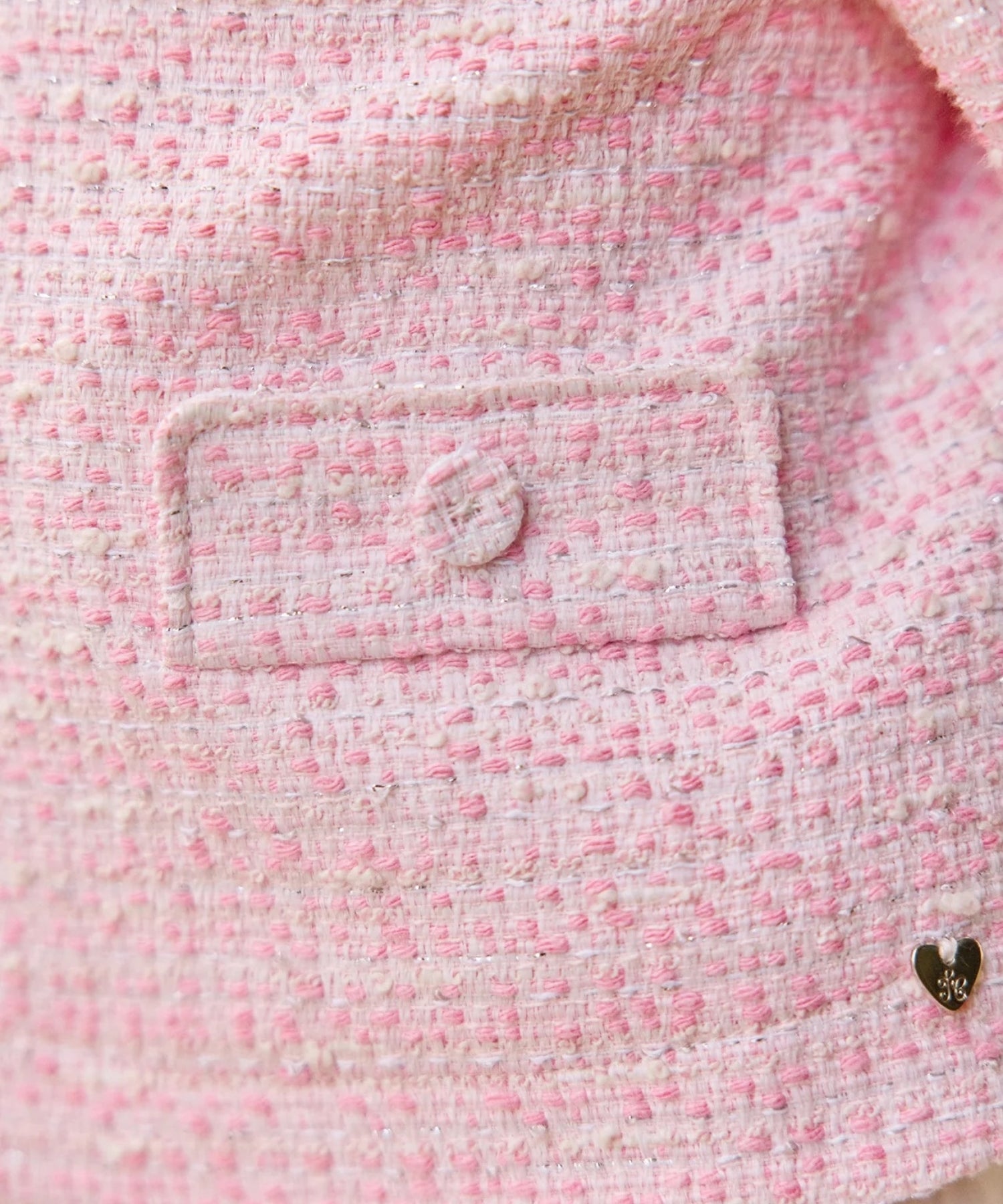 1D6A8_cgewUysjg_a82__zioBiYNbGqSg