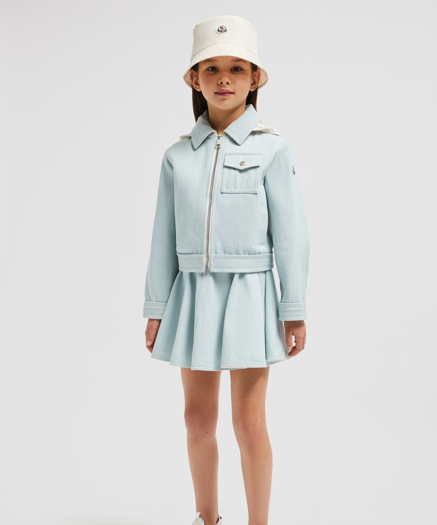 122lBPABVIYqmR-cXACCyeuSOEdXamBvw