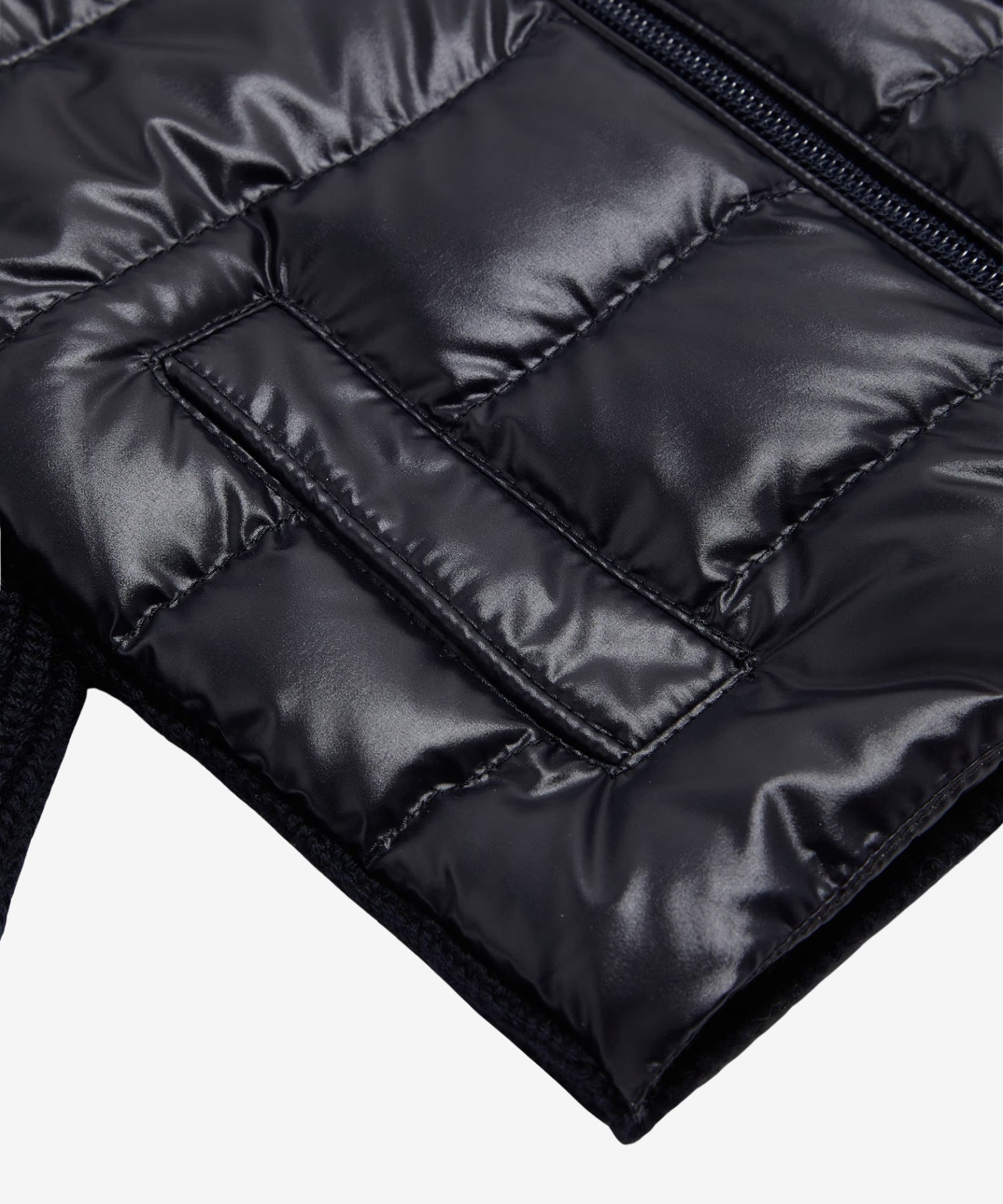 1hUEZ0-giY3gDIIfD2R-6JTMAKcouz9Ro