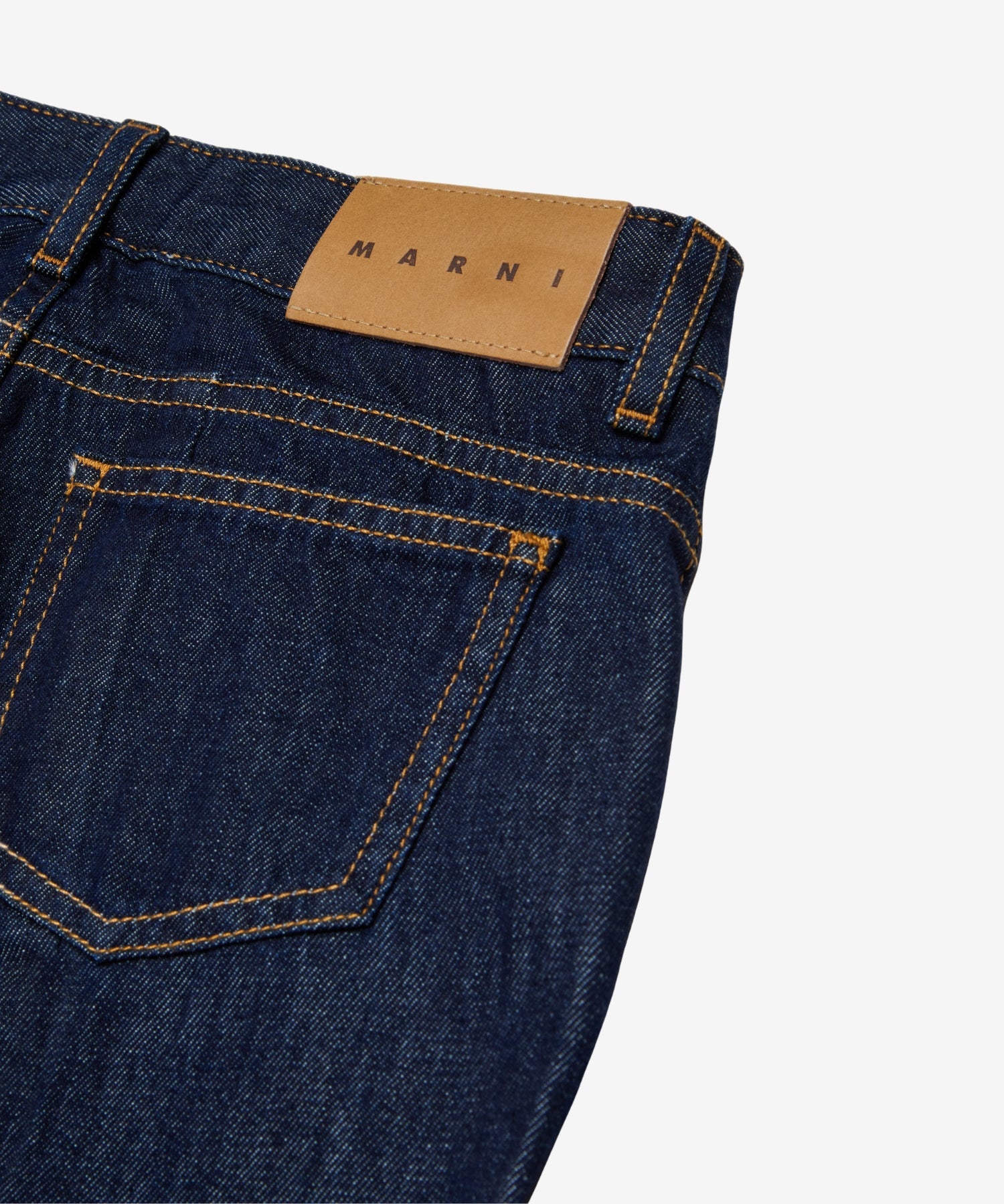 13h6d3HiXMb65aHeB0bujQhmr80JLIm_z