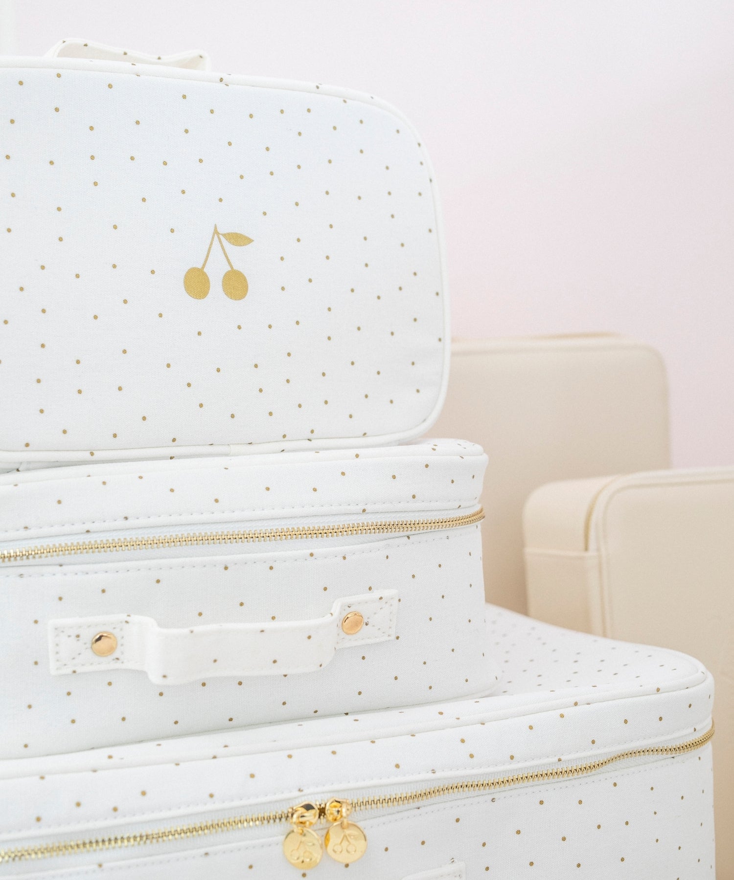 1JakeN8yY3ZXTuNQ17lFux8hi_wXZxJym