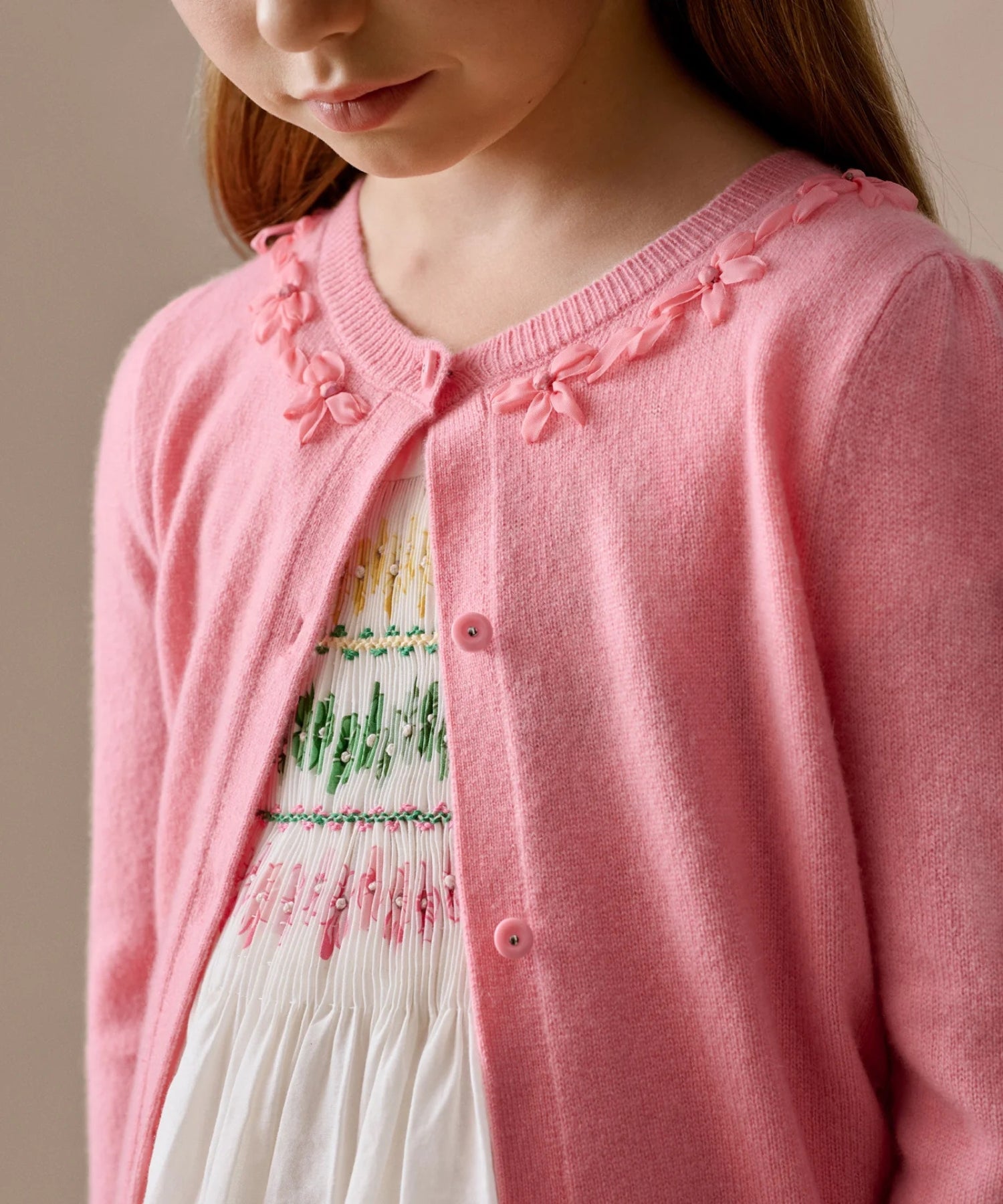 1Uz4AEBcpxGOfzkAJ5vo_dsy6r35M_s9q