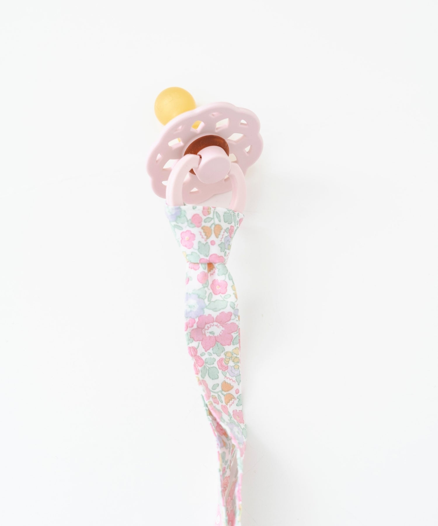 1JaQgjQH7MhBgd7EhJ2WFnylNf32NmLsj