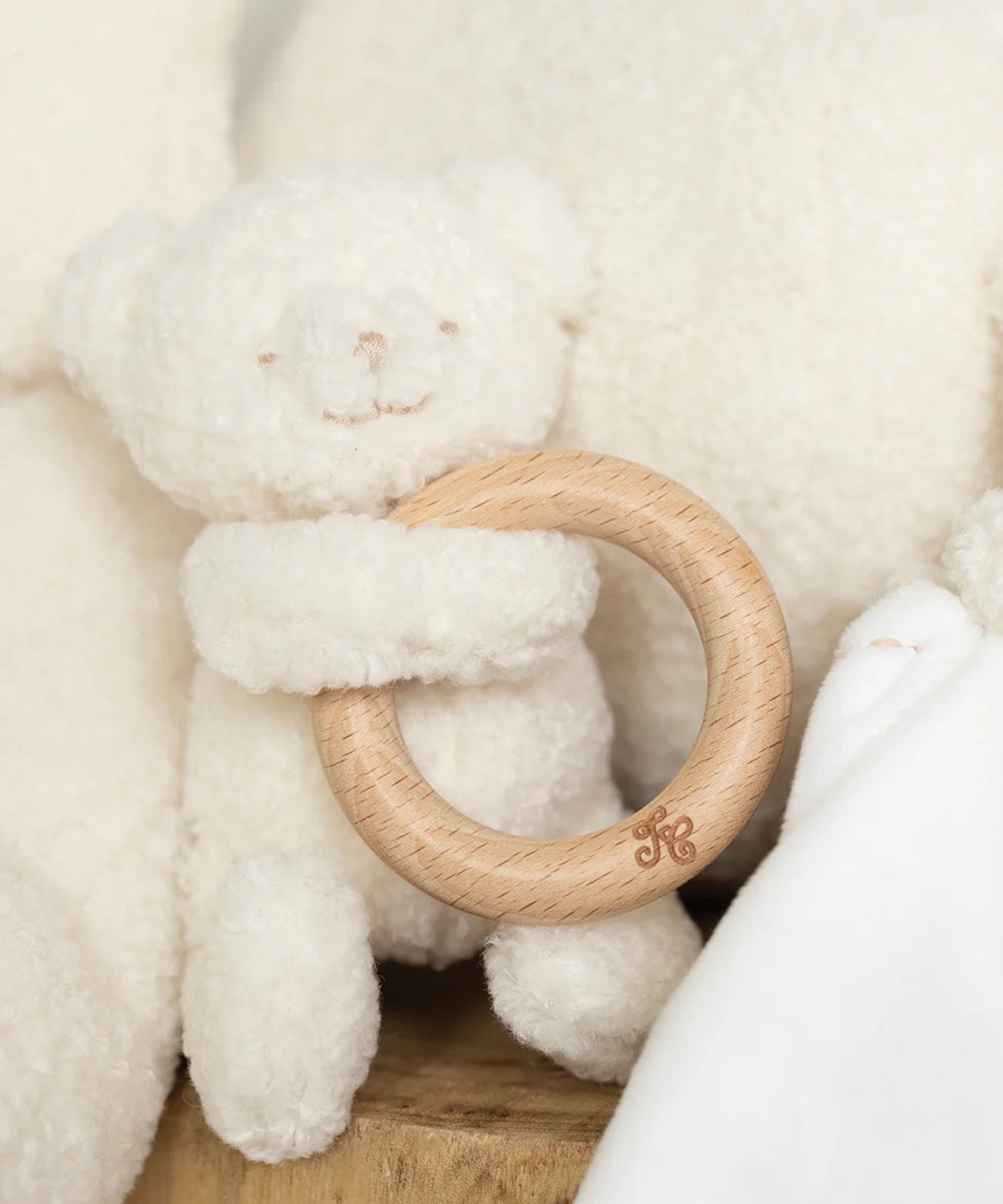 1MABKYP9zesfuuTkhzc1of8ae_o-VzM_G