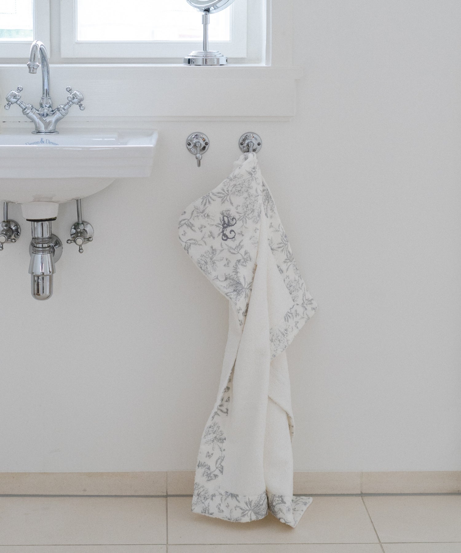 1YNWuxZbZqHTc-Mug09ekKEF7cqY7Bm_O