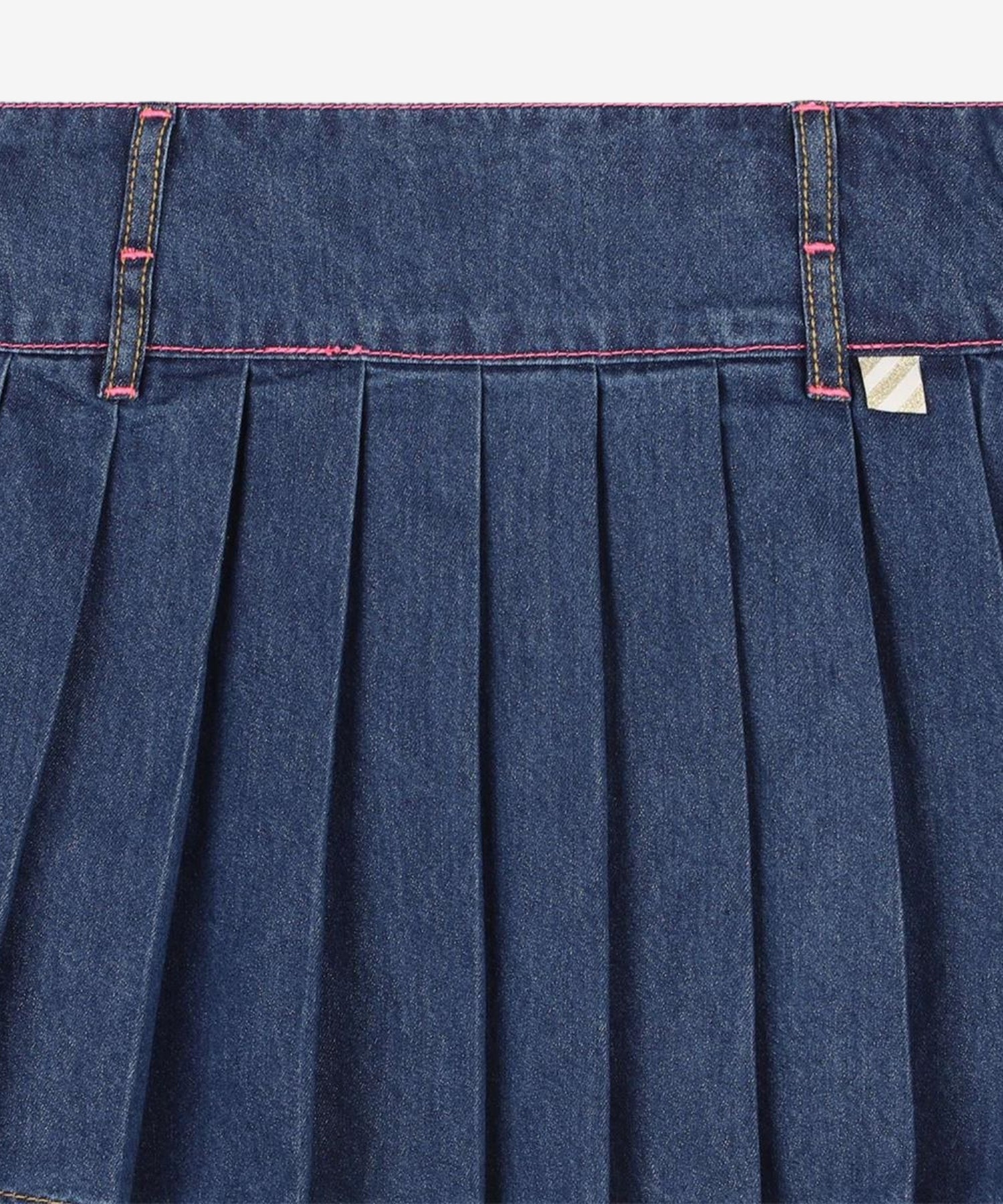 1S9oFpkAhc7AAgaIjmnx_VLM-3pYX4jSl