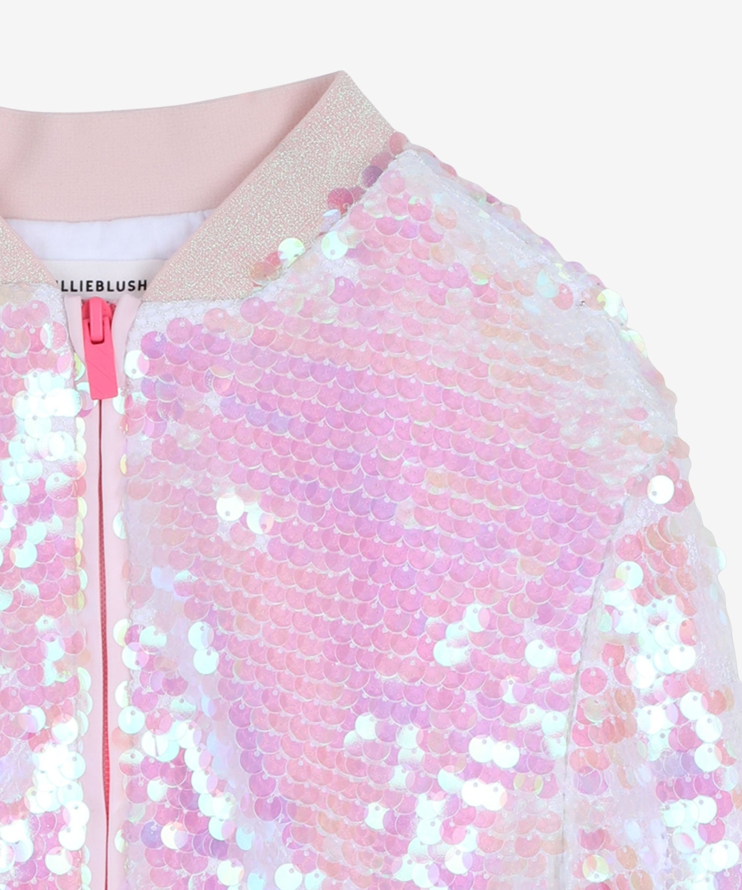 1rdoXvOyDHFrAufOdtN9SFqUhTxU2VQQe