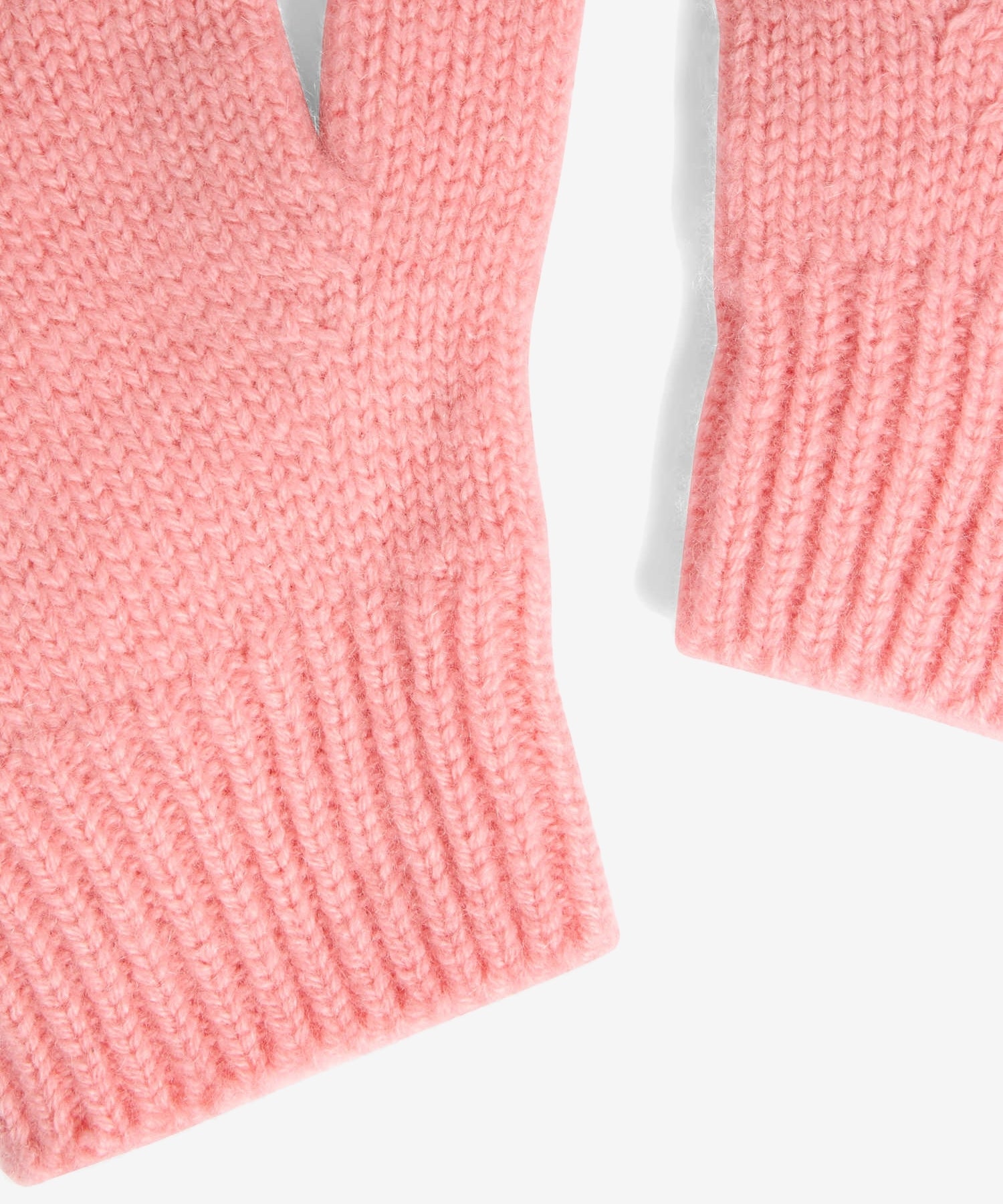 1yxLSf-r3Gck5uvji0uBrZYBP3xMe4aXt