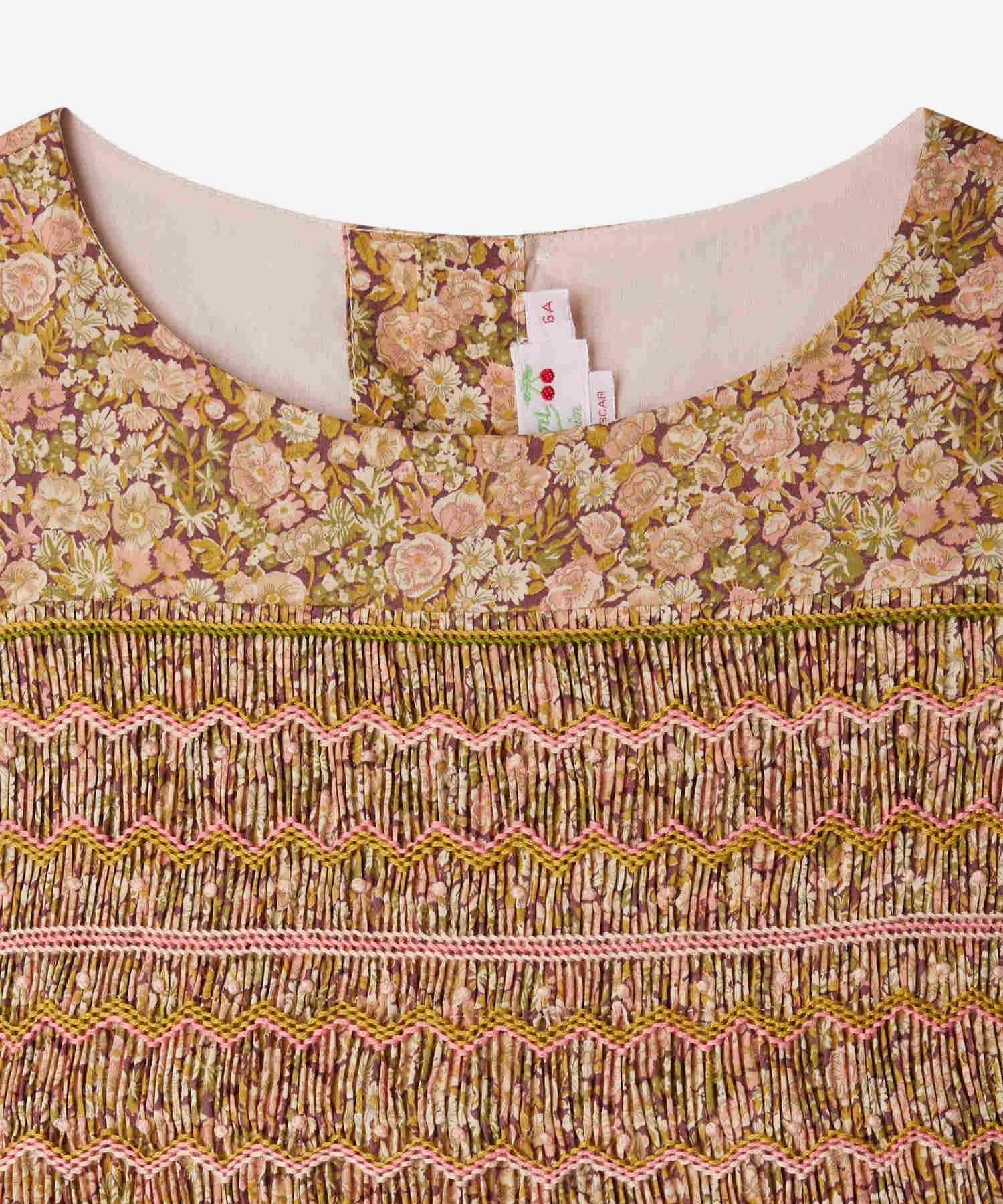 1vE-KreFx4ol__aC2zeNswysHeAtHBxms