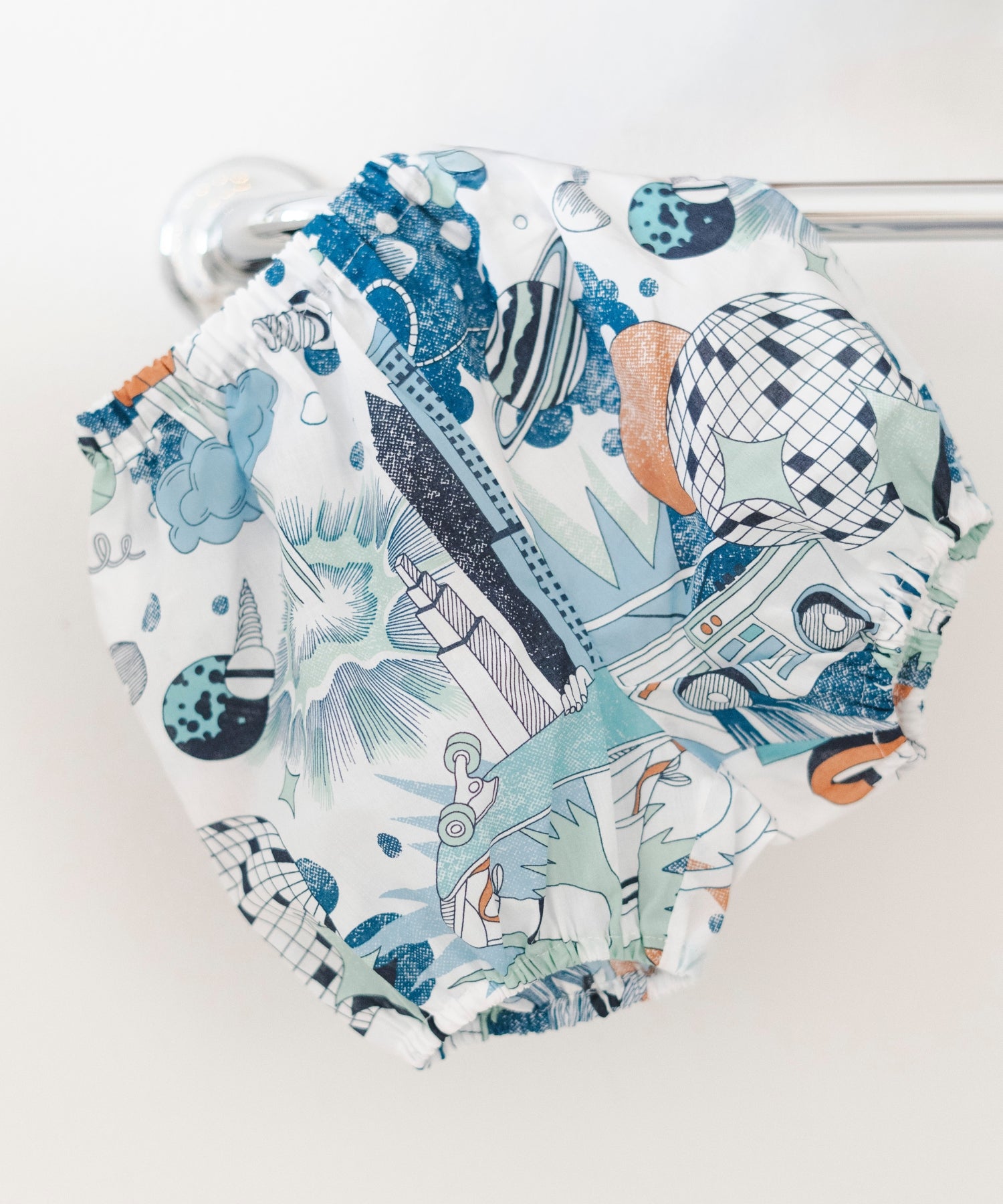 1AWmrVWXlQ6Ng7q3HAywNLNnogazz-eM0