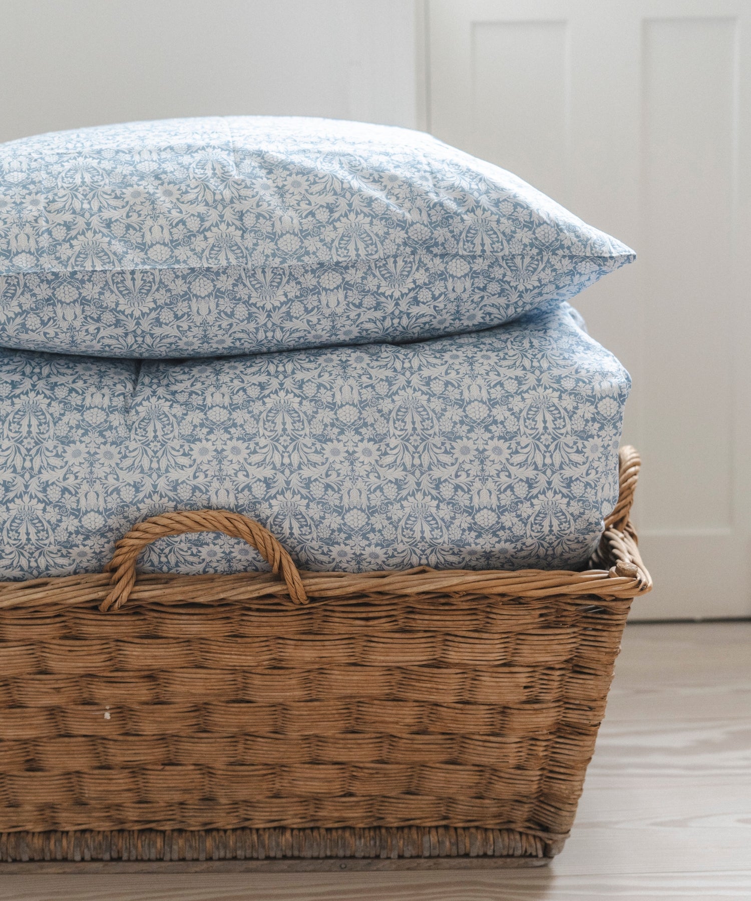 1jo40thP2MDeEirVfR8iHAcfsHLsuEwM8