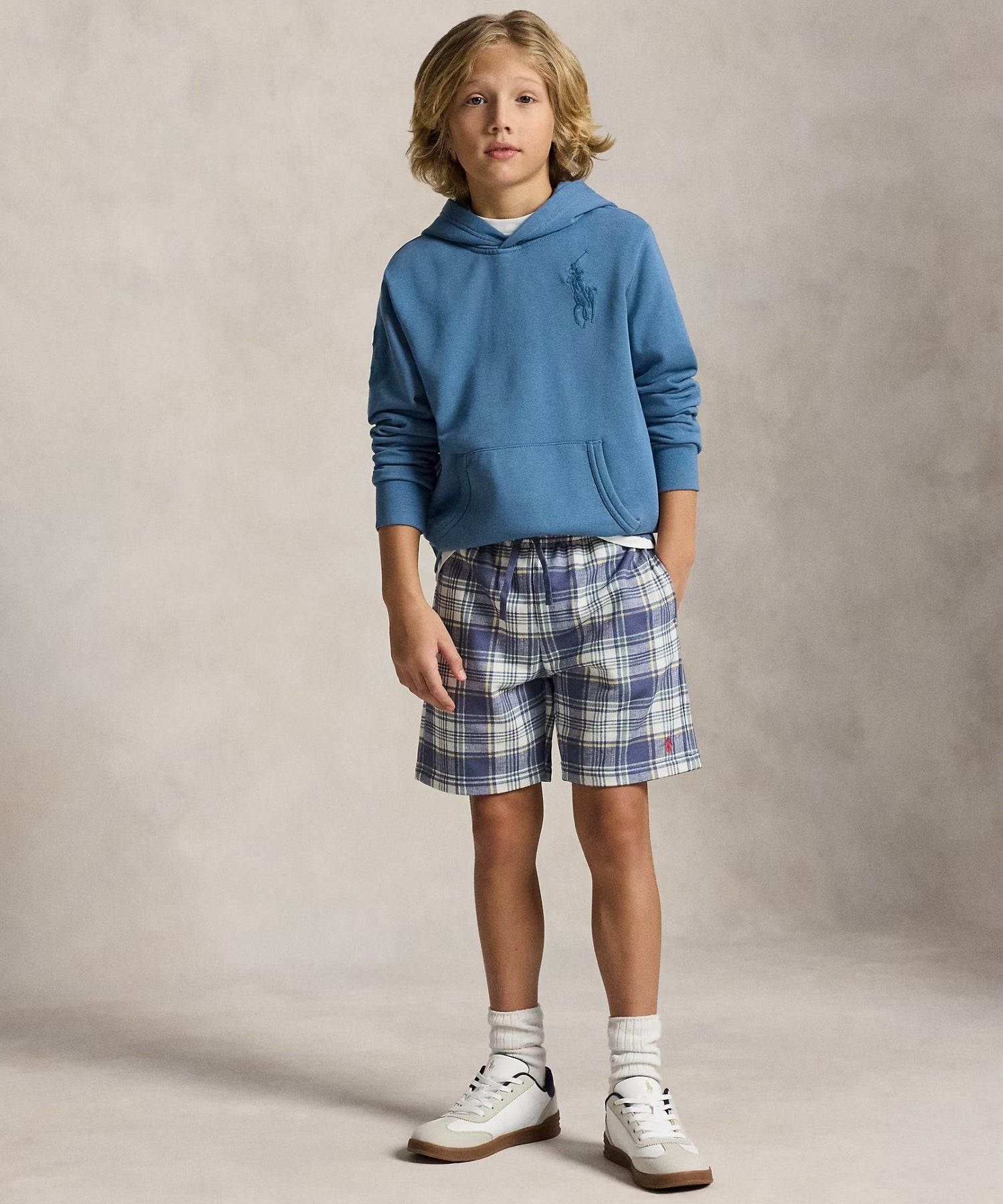 1FBgU8fV_wtlgEhx4ZhT-3PGukY0T5p5O