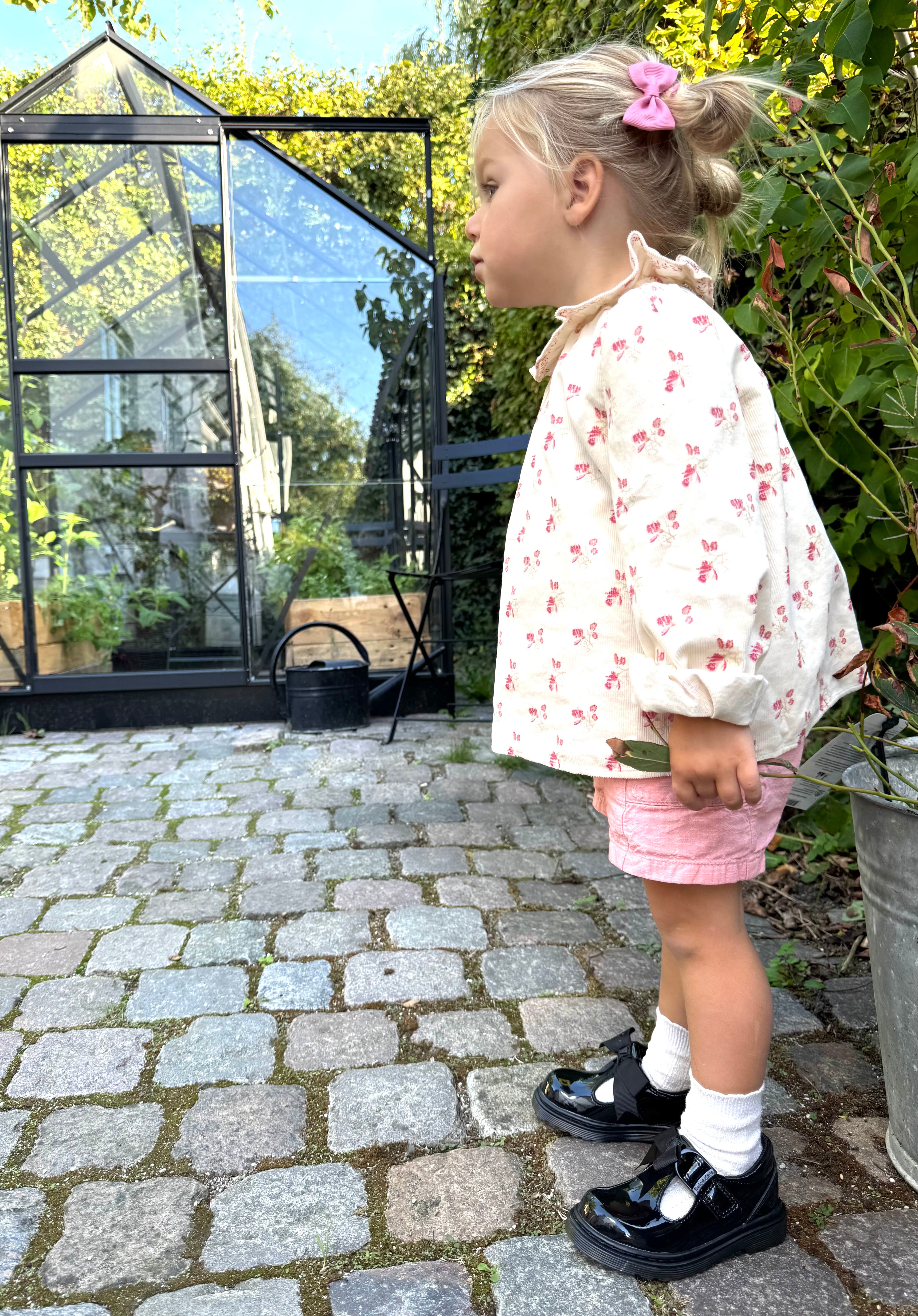 16F-1m_gLncprWEQkIbRtqX-DVQryqXvk