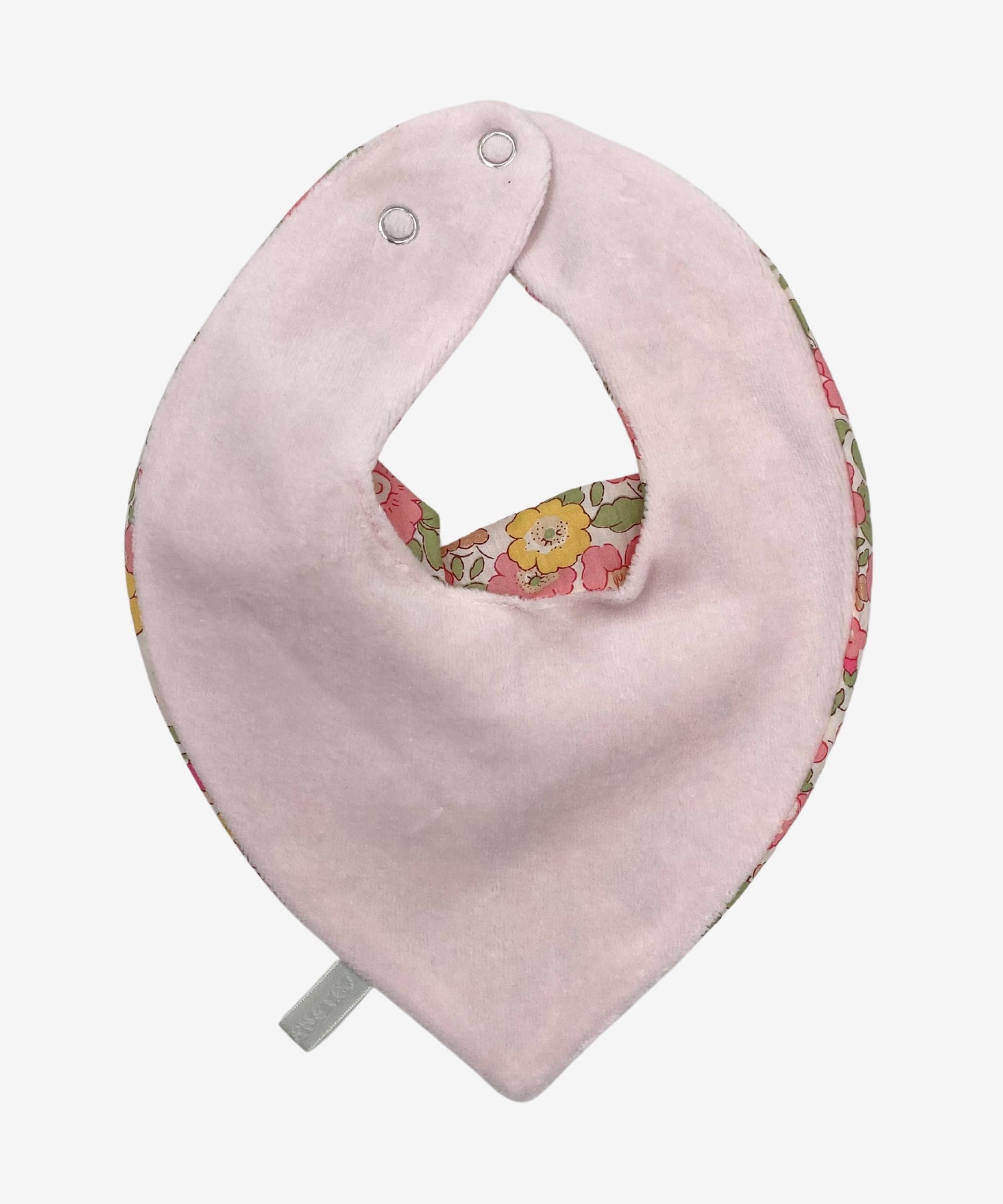 1j5XyCw-pMUfan6aY3NVhBSvJK88ggsma