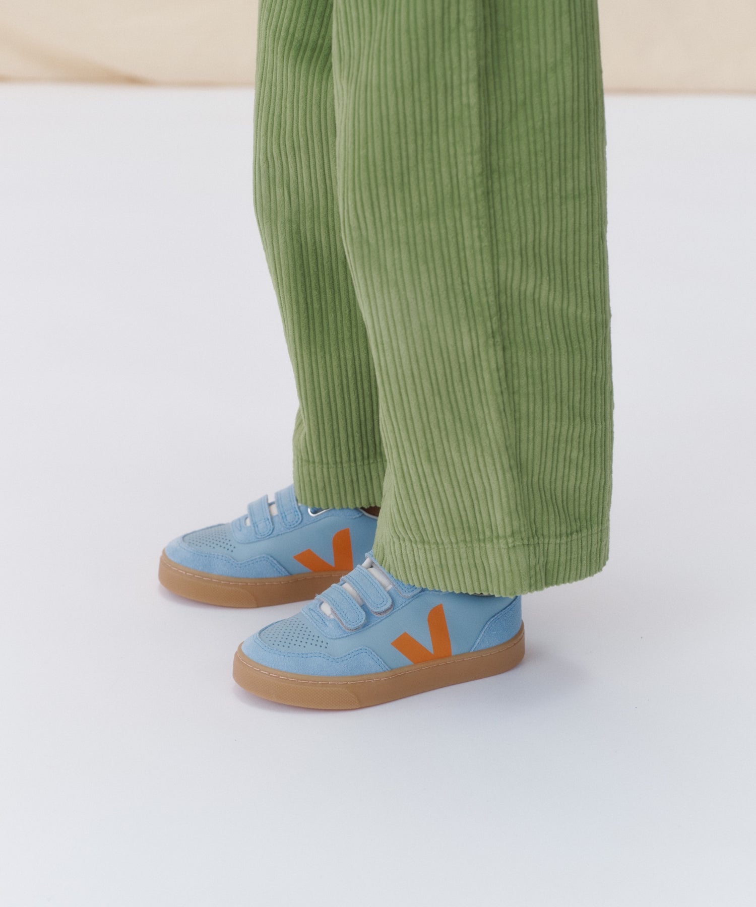 10bEeex6h3NydxkCdA_3dUIeb62ZmHlxF