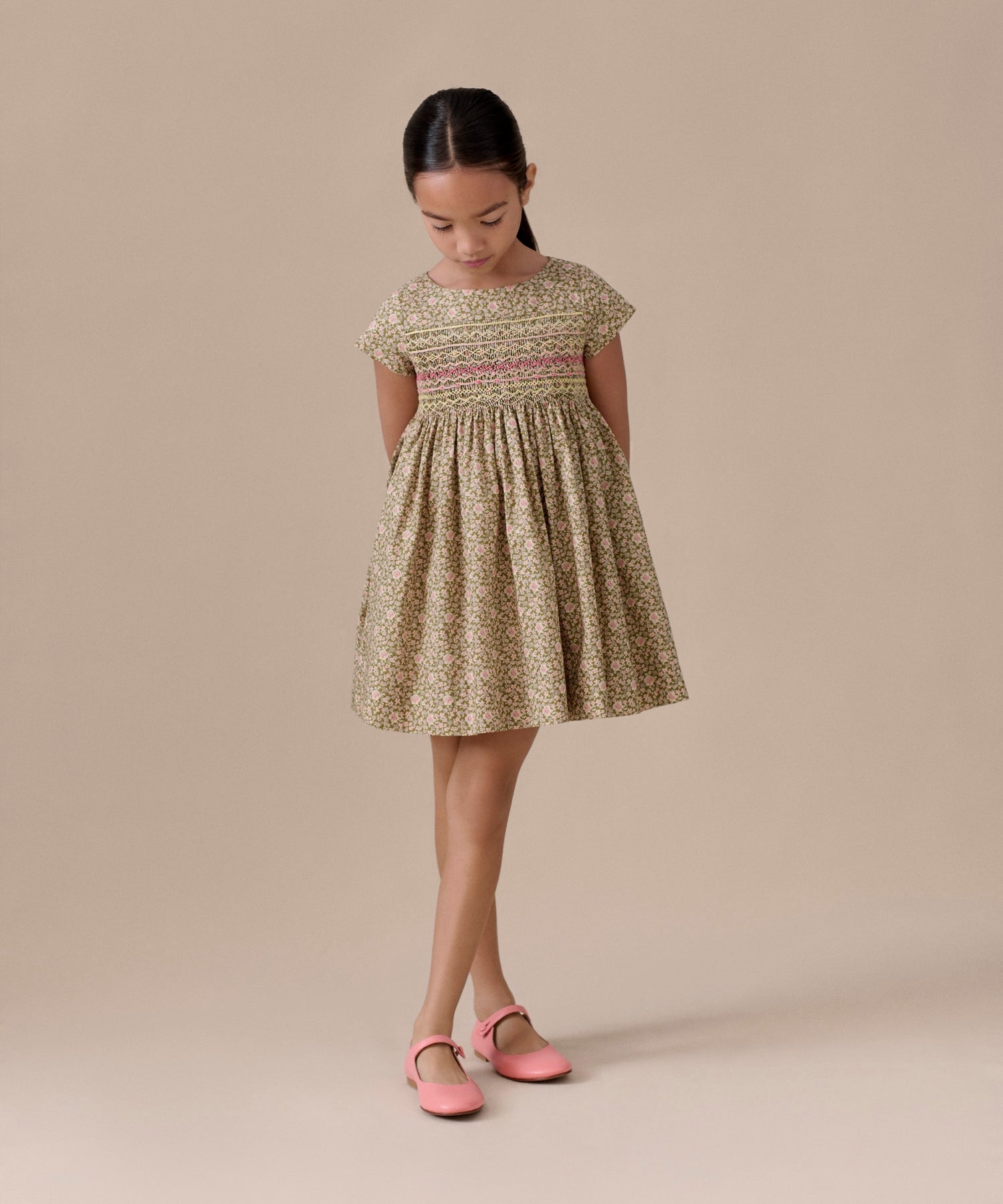 1reCFJjU_EGEE4q6w3FrcdErq2Gubepsf