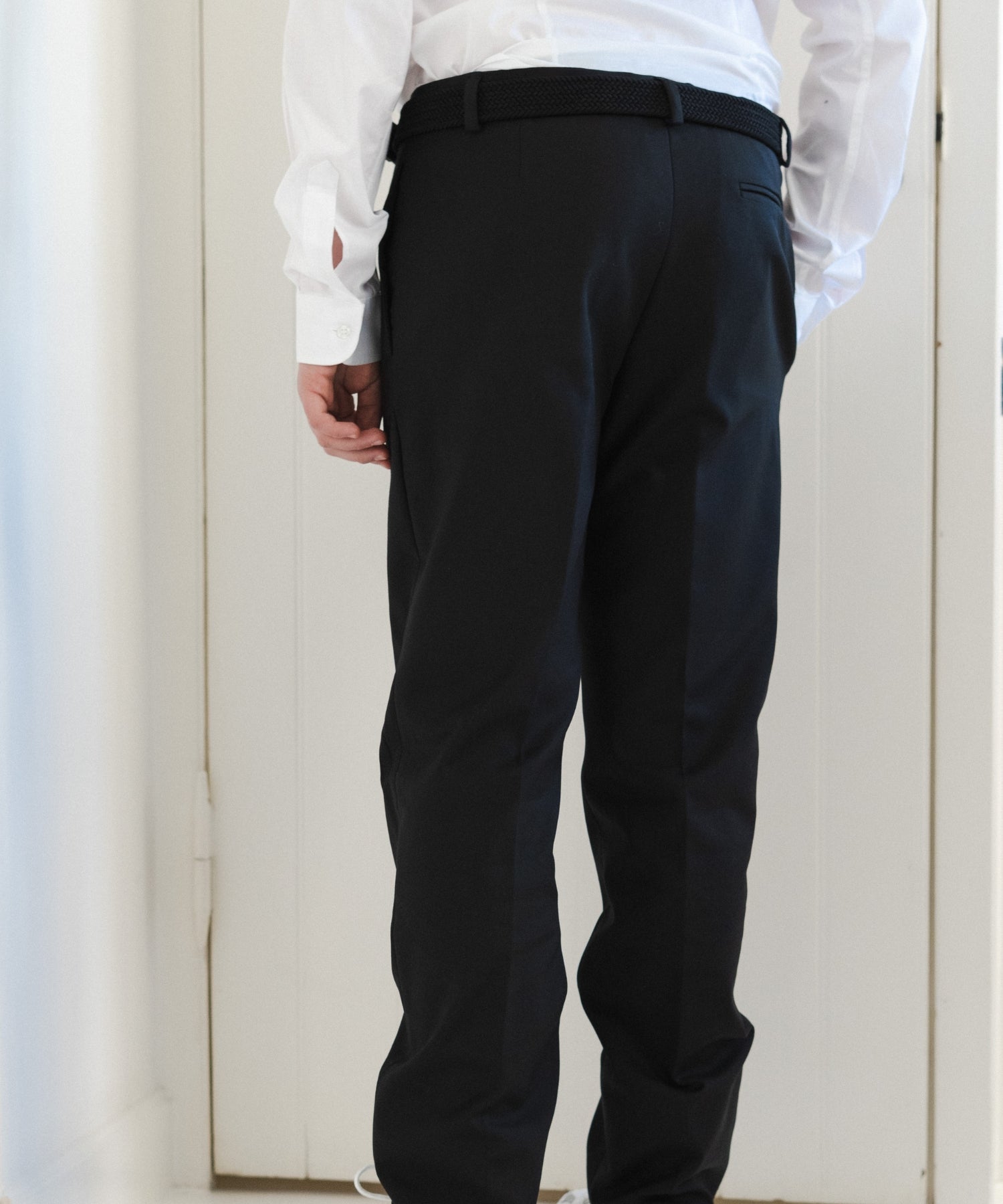 1cgJdUpJ0_dEb8uWqAz1Lju7q-CEzFKSS