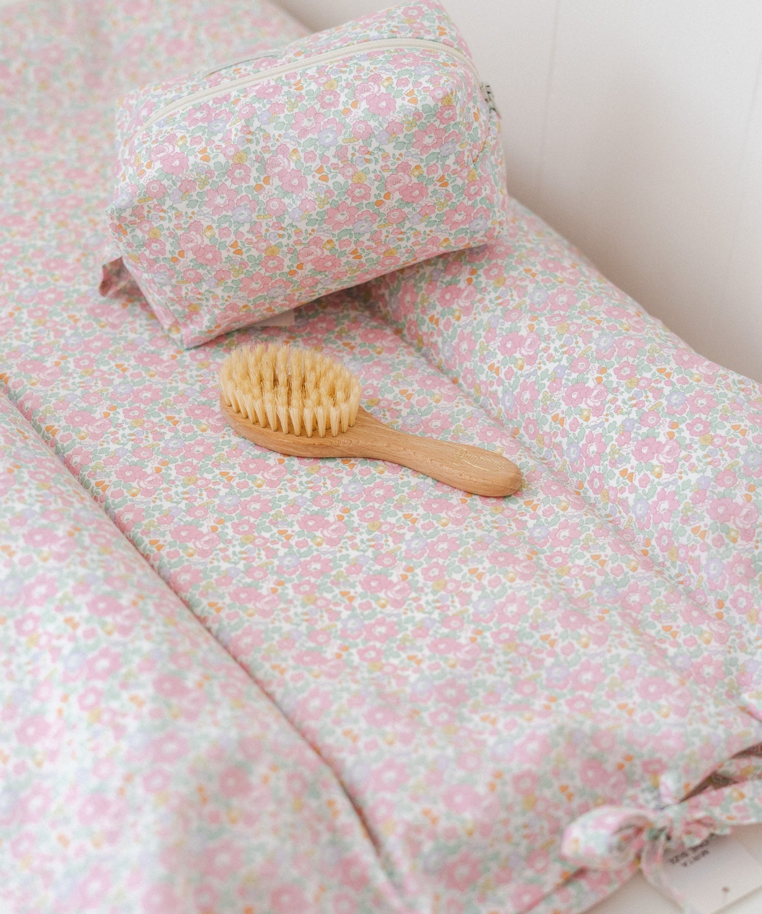 1mpmmsVOeUTV0ra6ayi7Rrd52yG0_SLbz