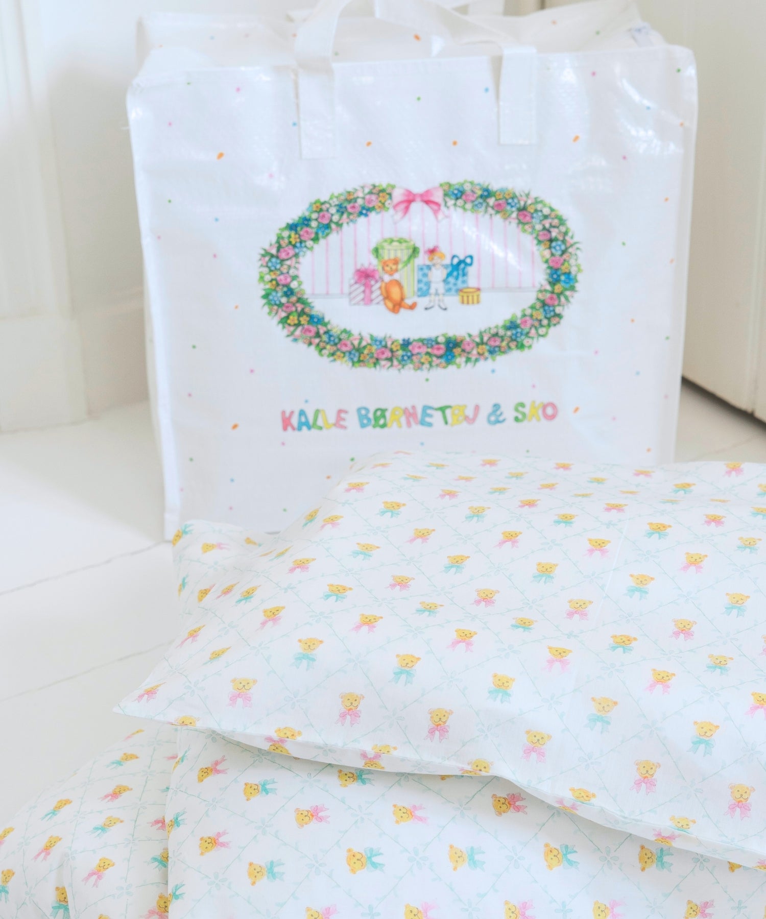 15p_6UDfQhnHuVX1TV5EVERaKrUG4Lgq_