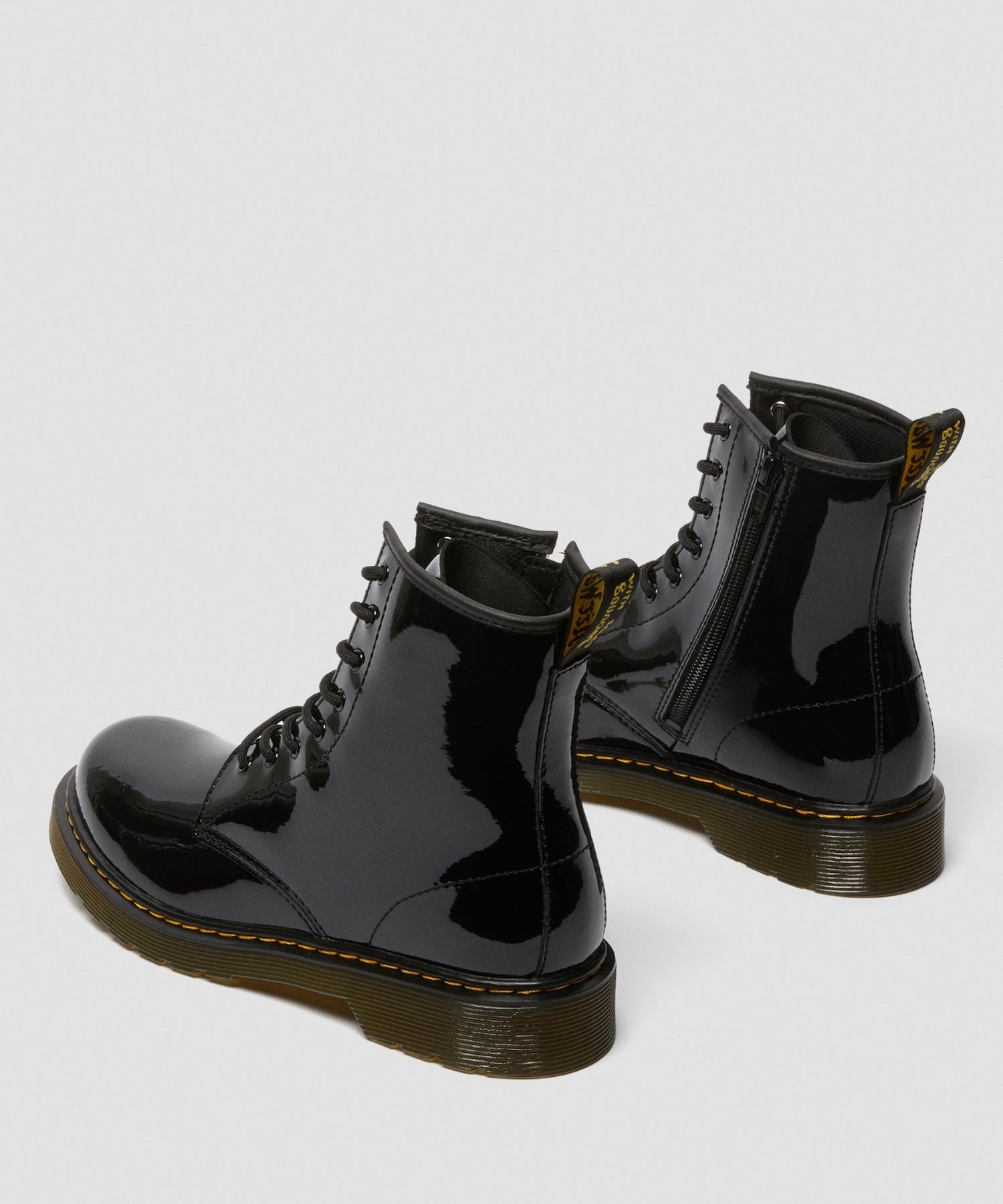 1CpR2DtJKQWt4FLJ7KL4u-7oQueaqsjrg