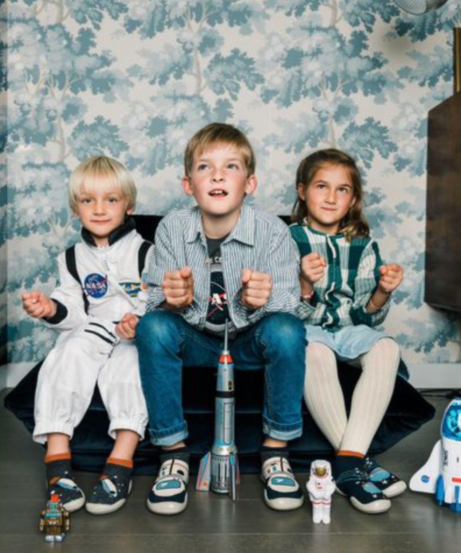 1xXeaJaX-0JvKNdhffXfxhJtu1MhGAxkH