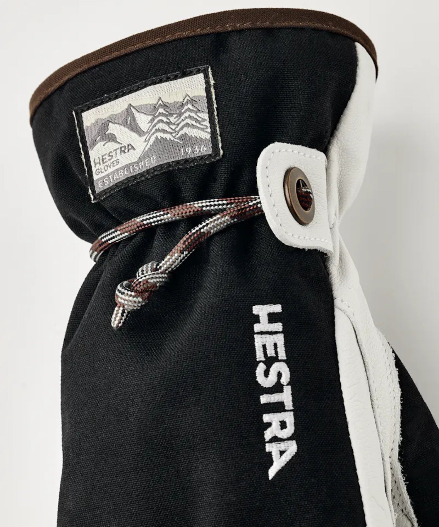 1Si0gBWHN-rE0BC82X0PWlY_capBG_Wmu