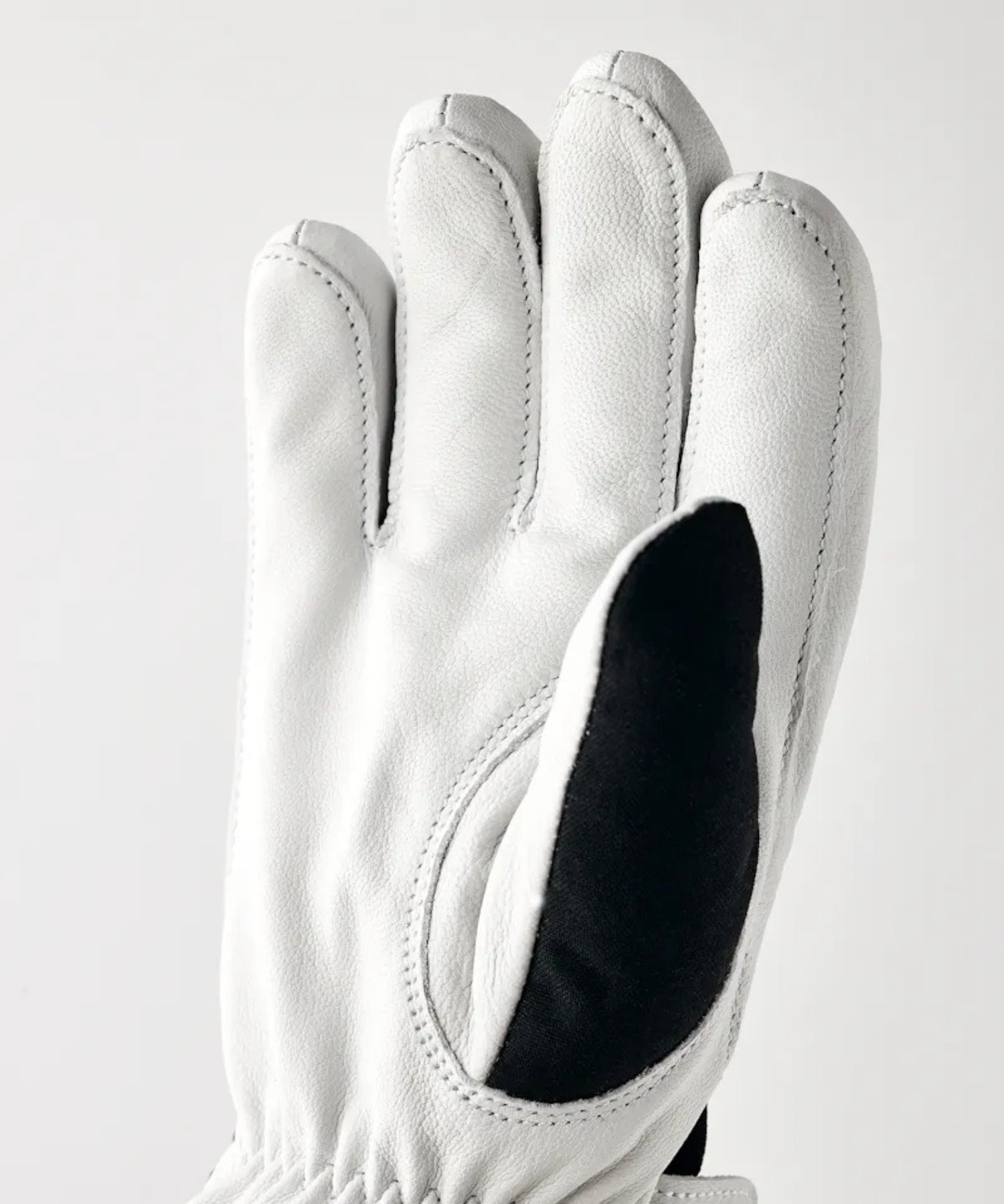 1tuFzN5GjzSoCrjg9bu8DTbbmcpVgcXM5