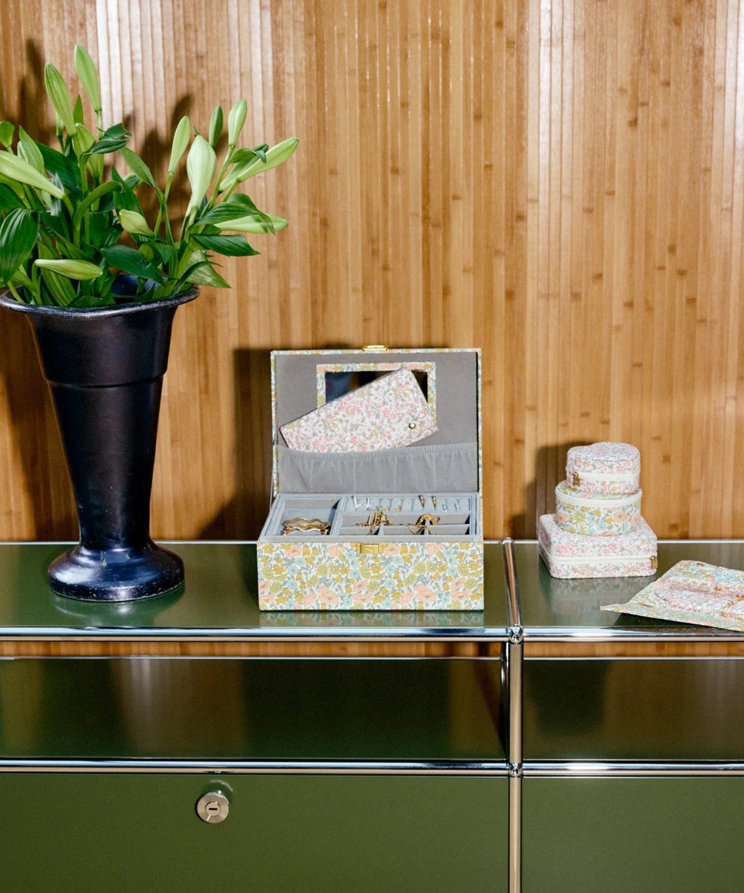 1riL1IQKNTh2zeq9qs_S8lZaVwrtRpg9p