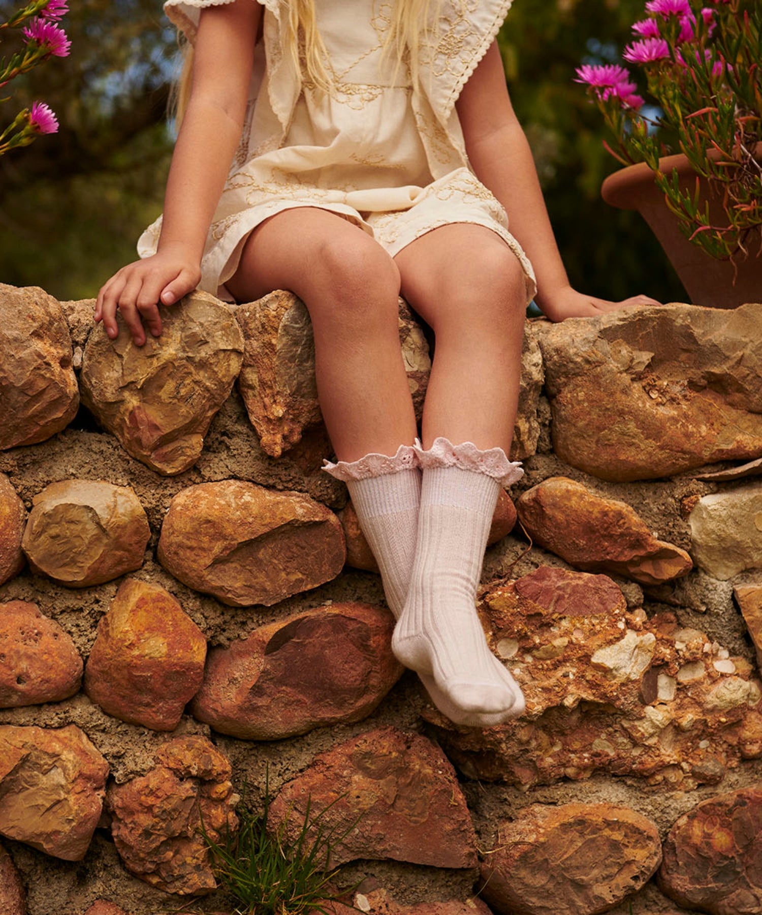 1MobxBv-HIMvp1mm_BaHBFCuefTthjFs_