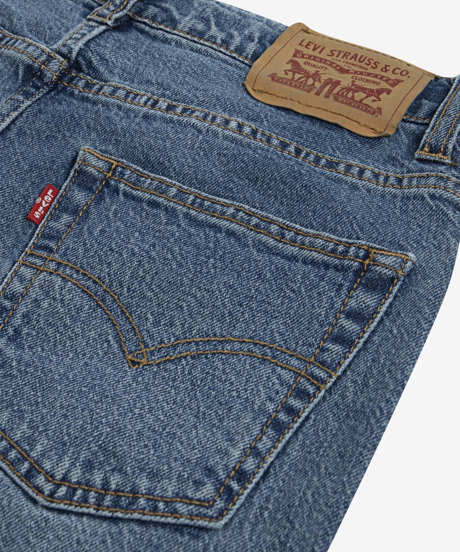 15dy43vePCGWScd1hUcy9gWFuq-xwqjNk