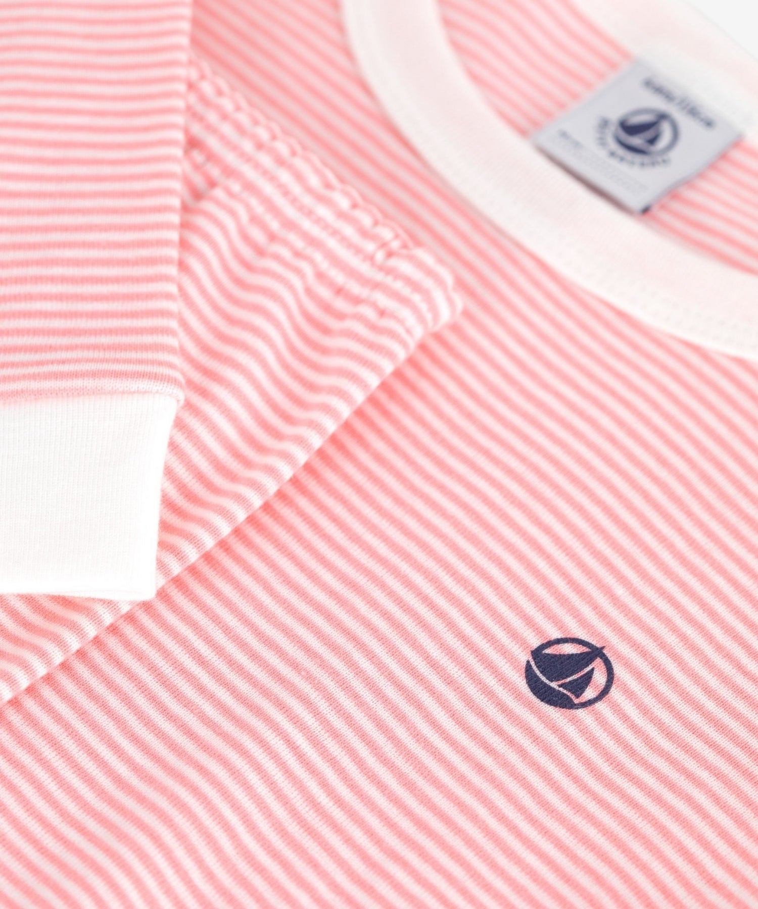 1t_pHh5bNupt-fFDiPmtkgAREa2RWQMrW