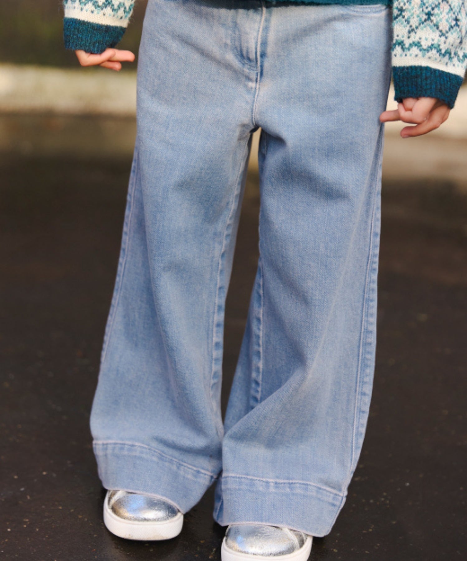 1F0dAL2vMc3CKl6Axyb243pPAVPDoGYTM