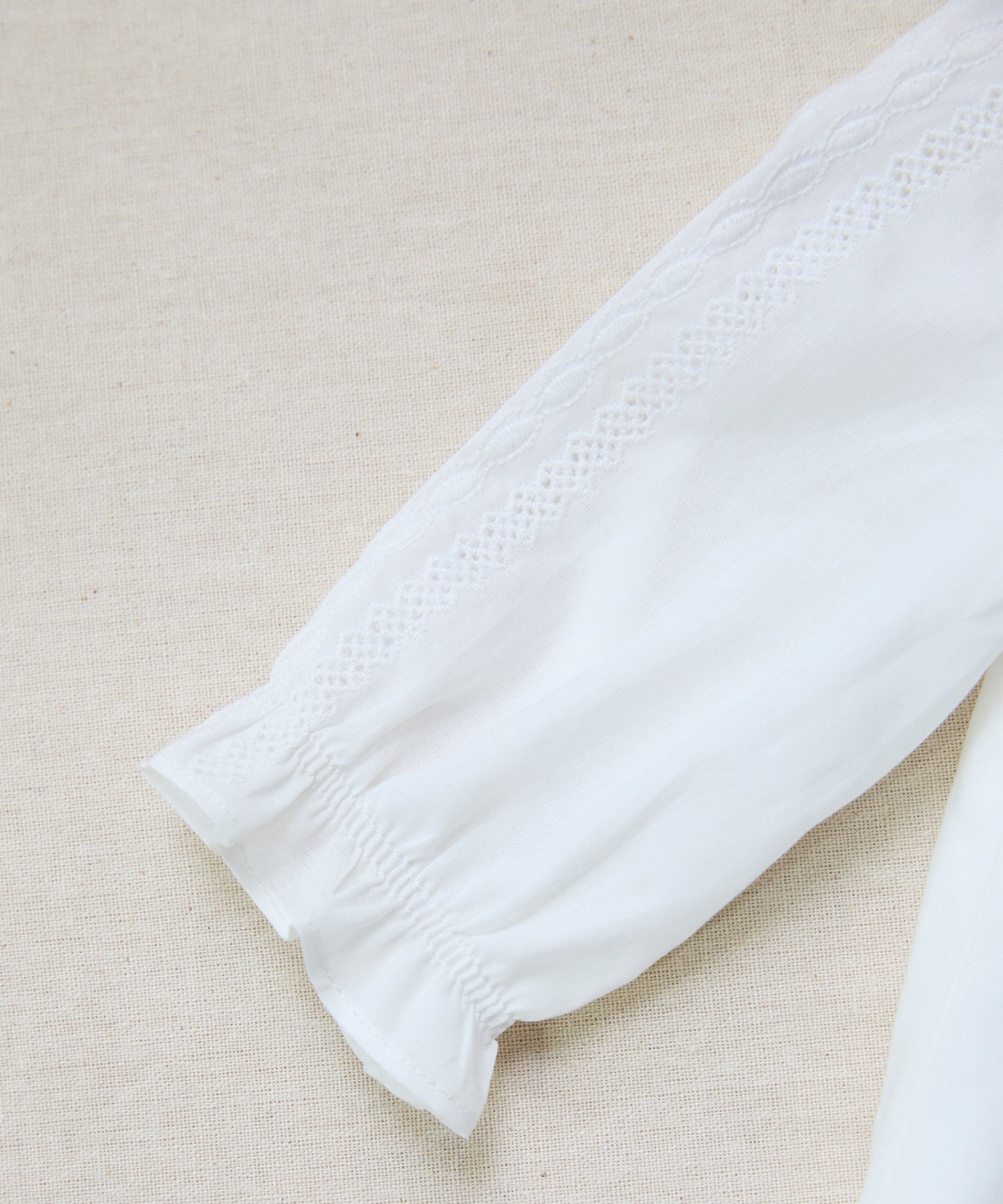 1g0LsKxbS3juHnsJKIQKAKm7LvaRJCXfj