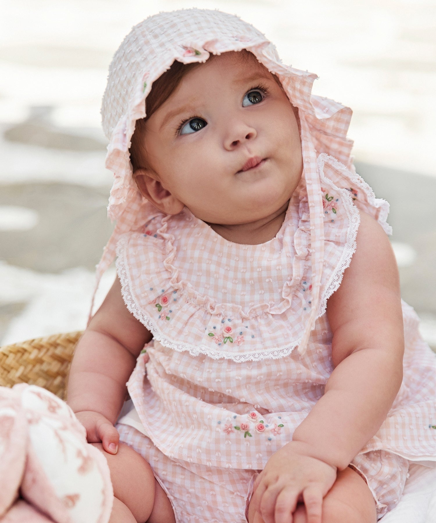 15BPFC98iikWUXBpJHsTenqasUAYmUzpR